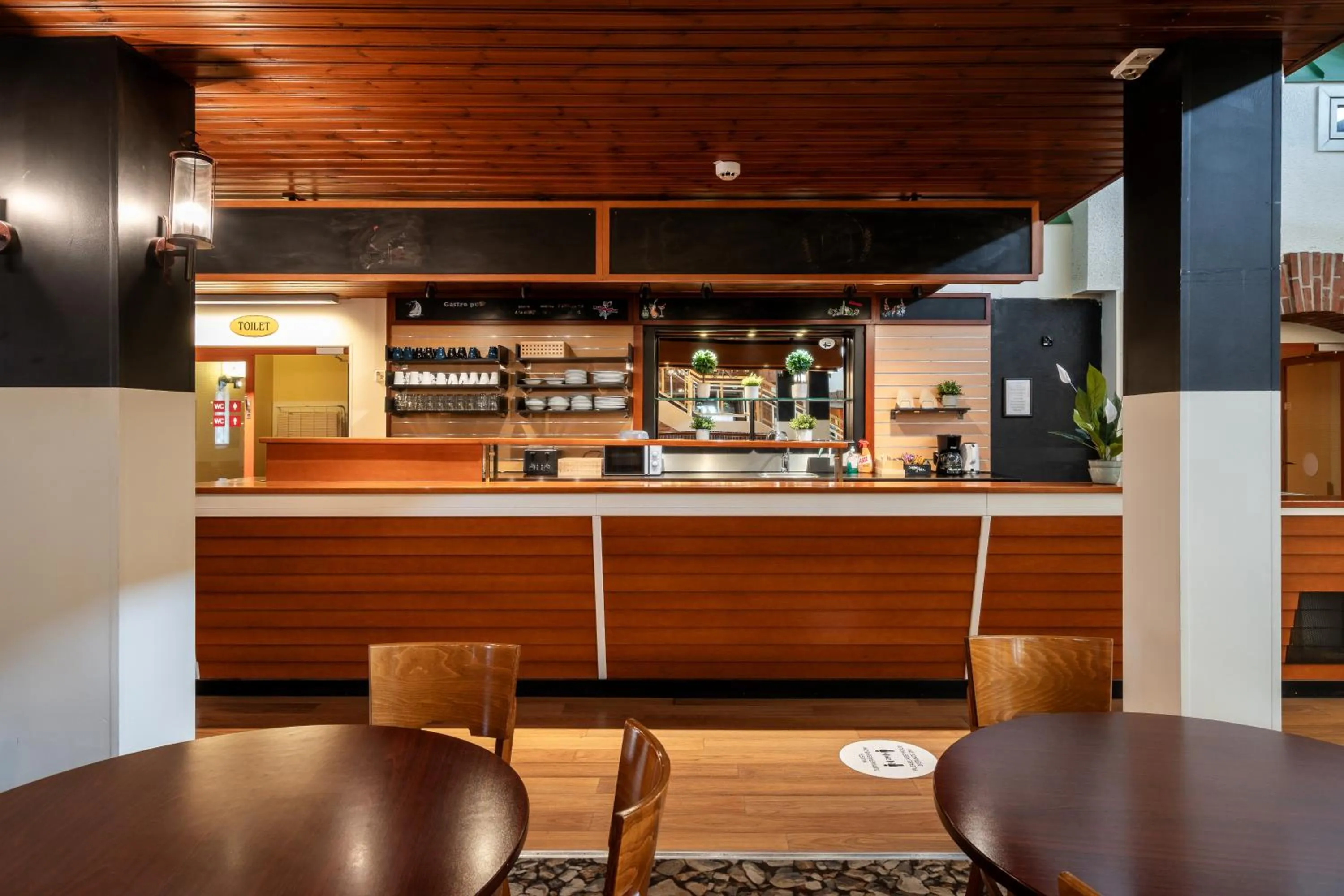 Seating area in Hiisi Hotel Turku Seaport