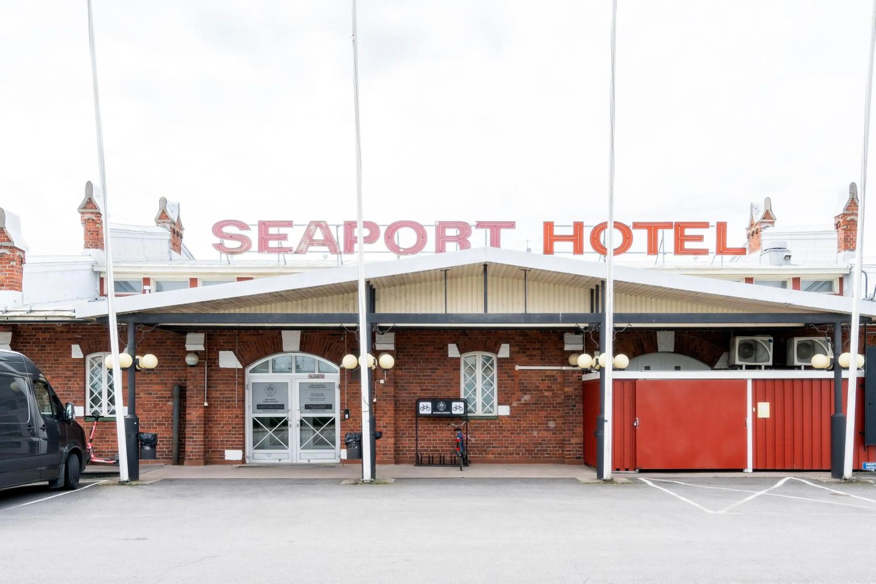 Property building in Hiisi Hotel Turku Seaport