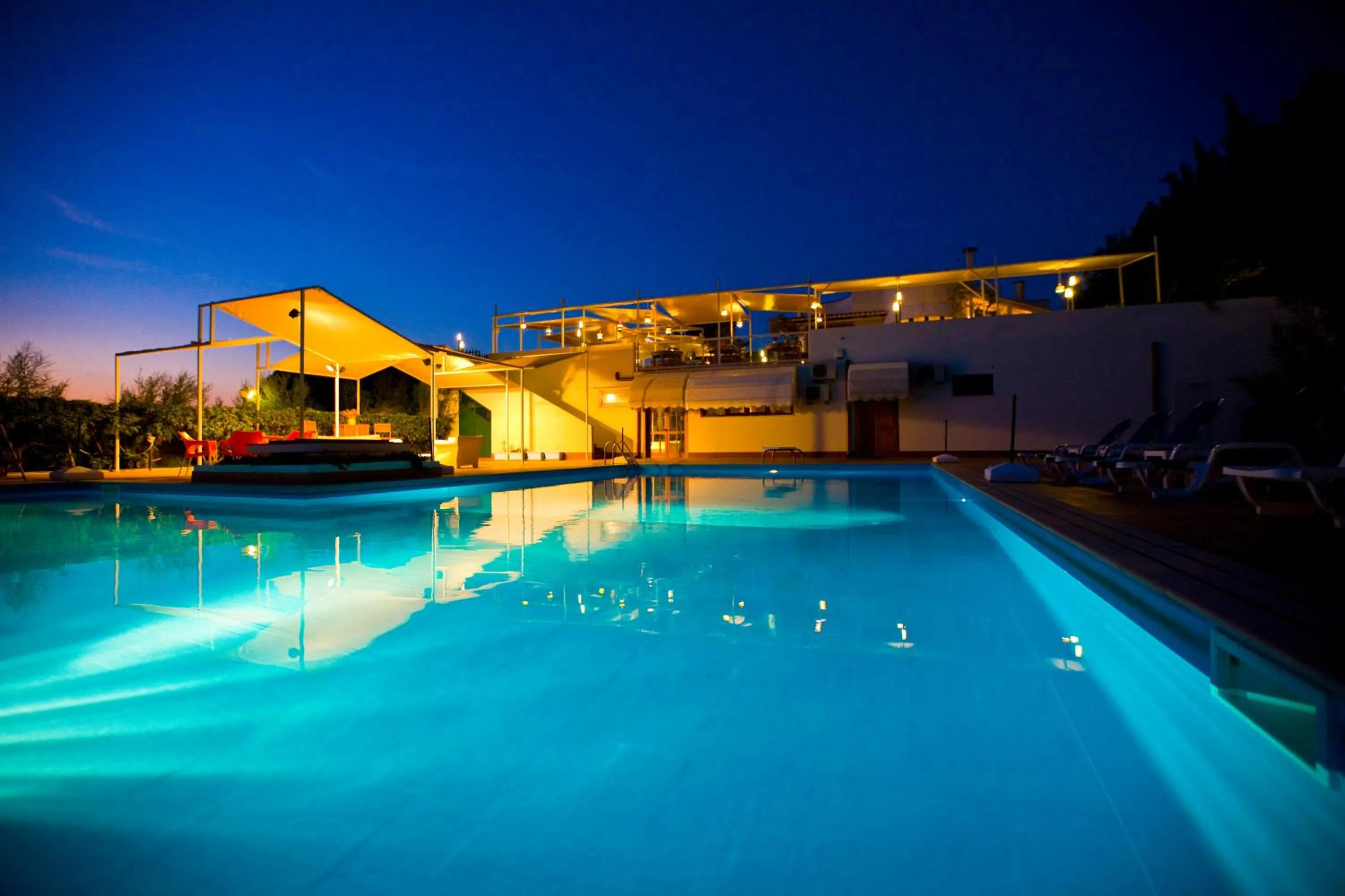 Swimming pool in Hotel Pocho