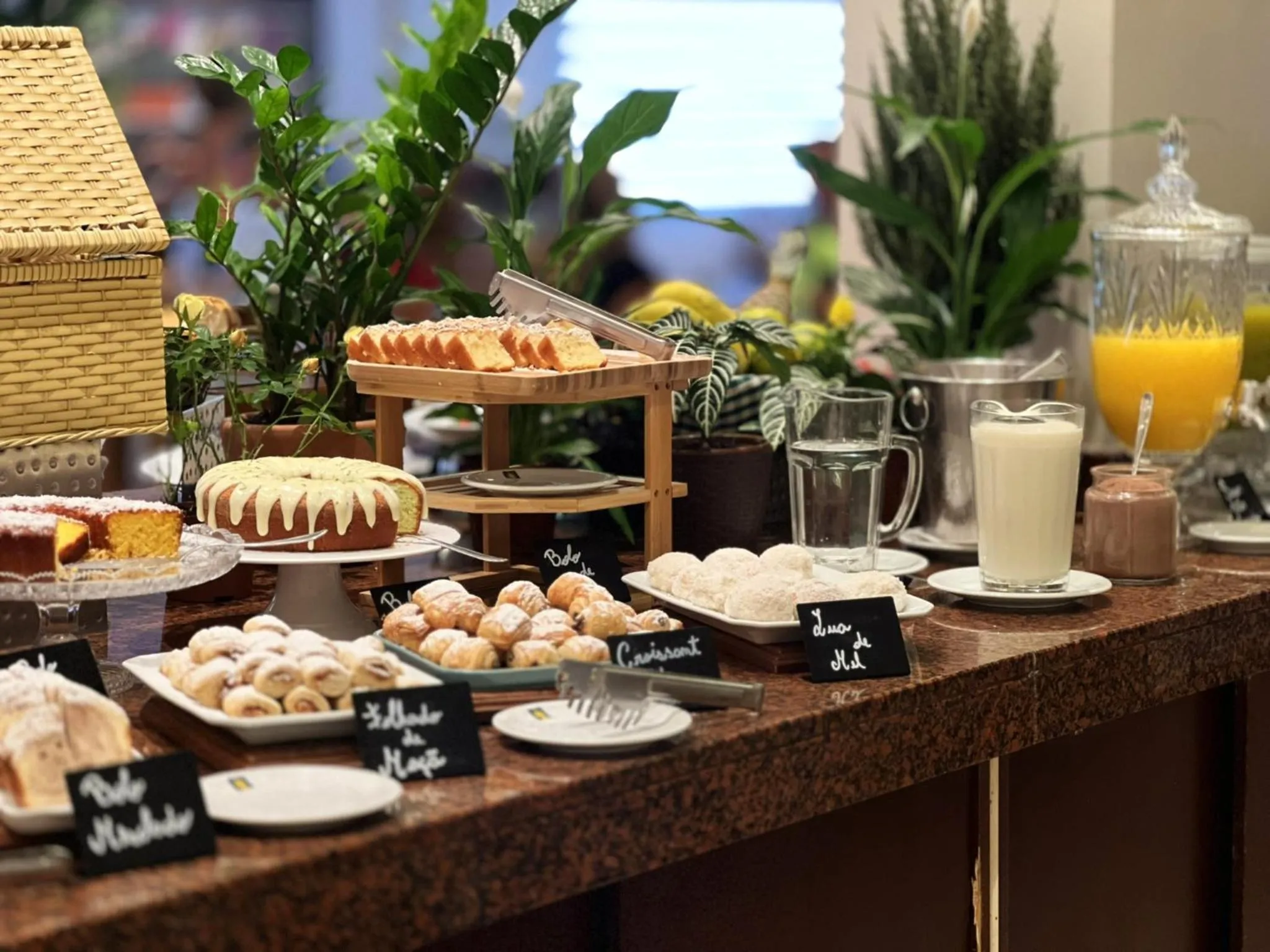 Food and drinks in Hotel Vila do Farol