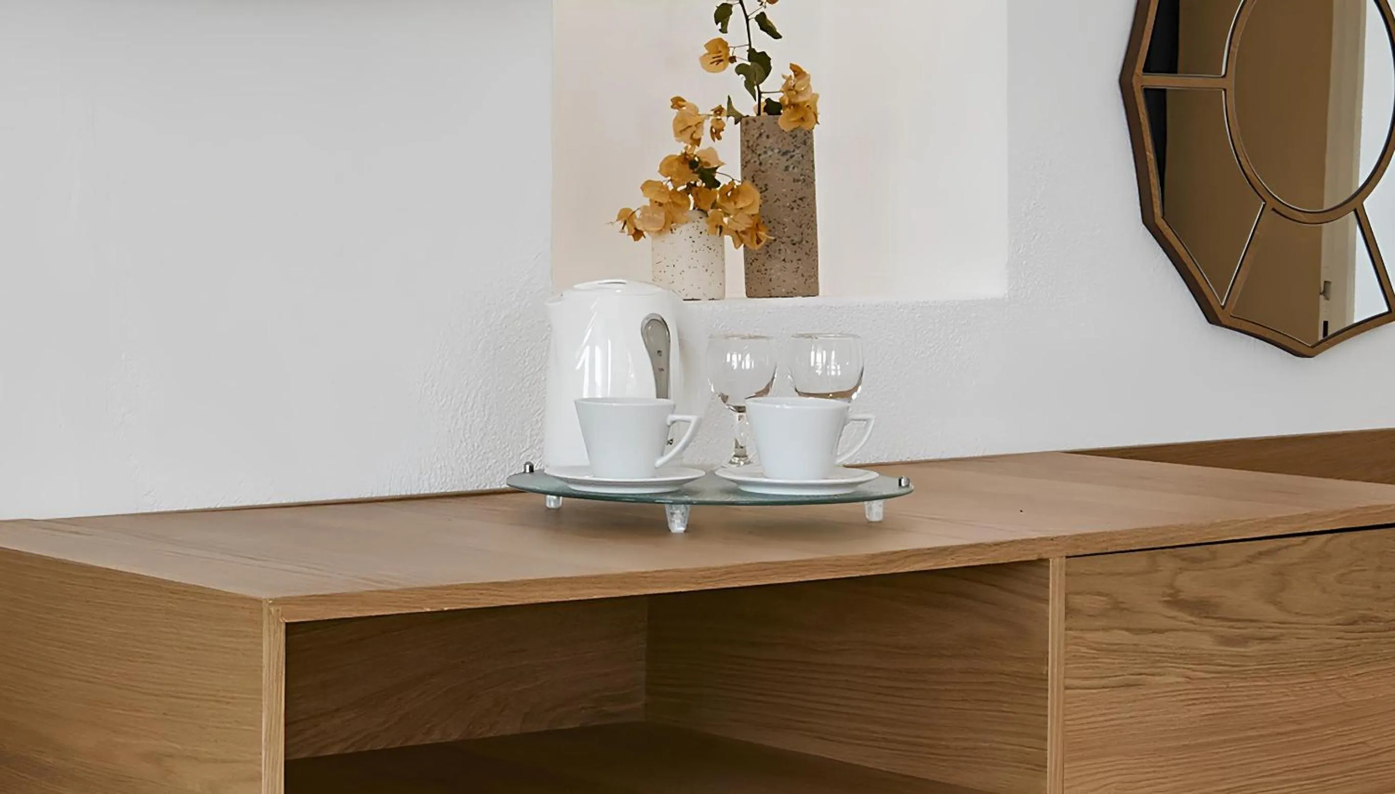 Coffee/tea facilities in Santorini Princess Spa Hotel