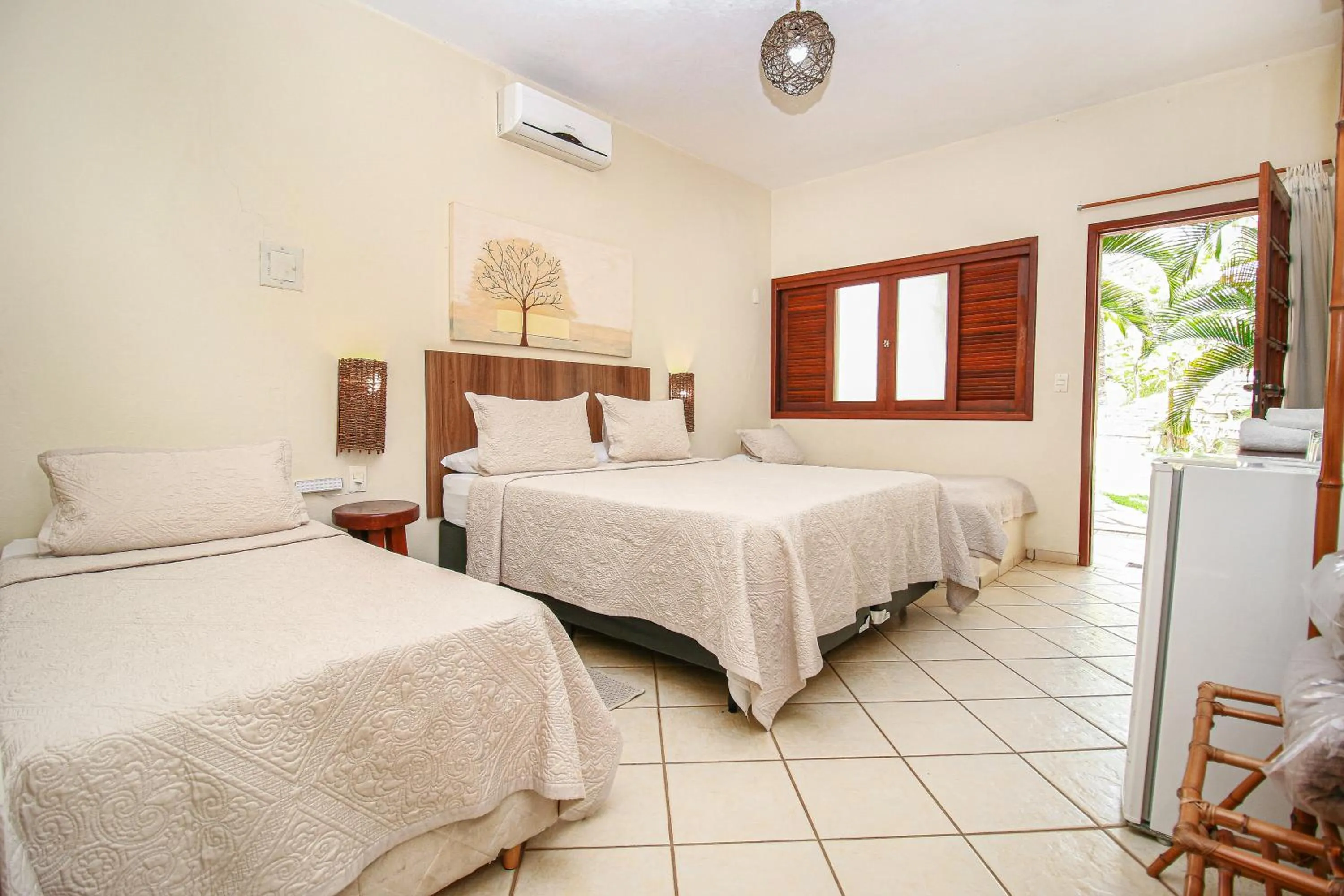 Bedroom, Bed in Pousada Flores do Cerrado