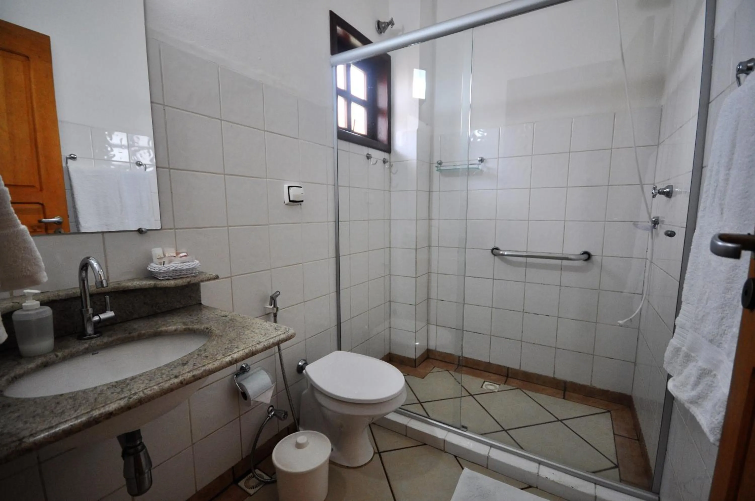 Bathroom in Pousada Flores do Cerrado