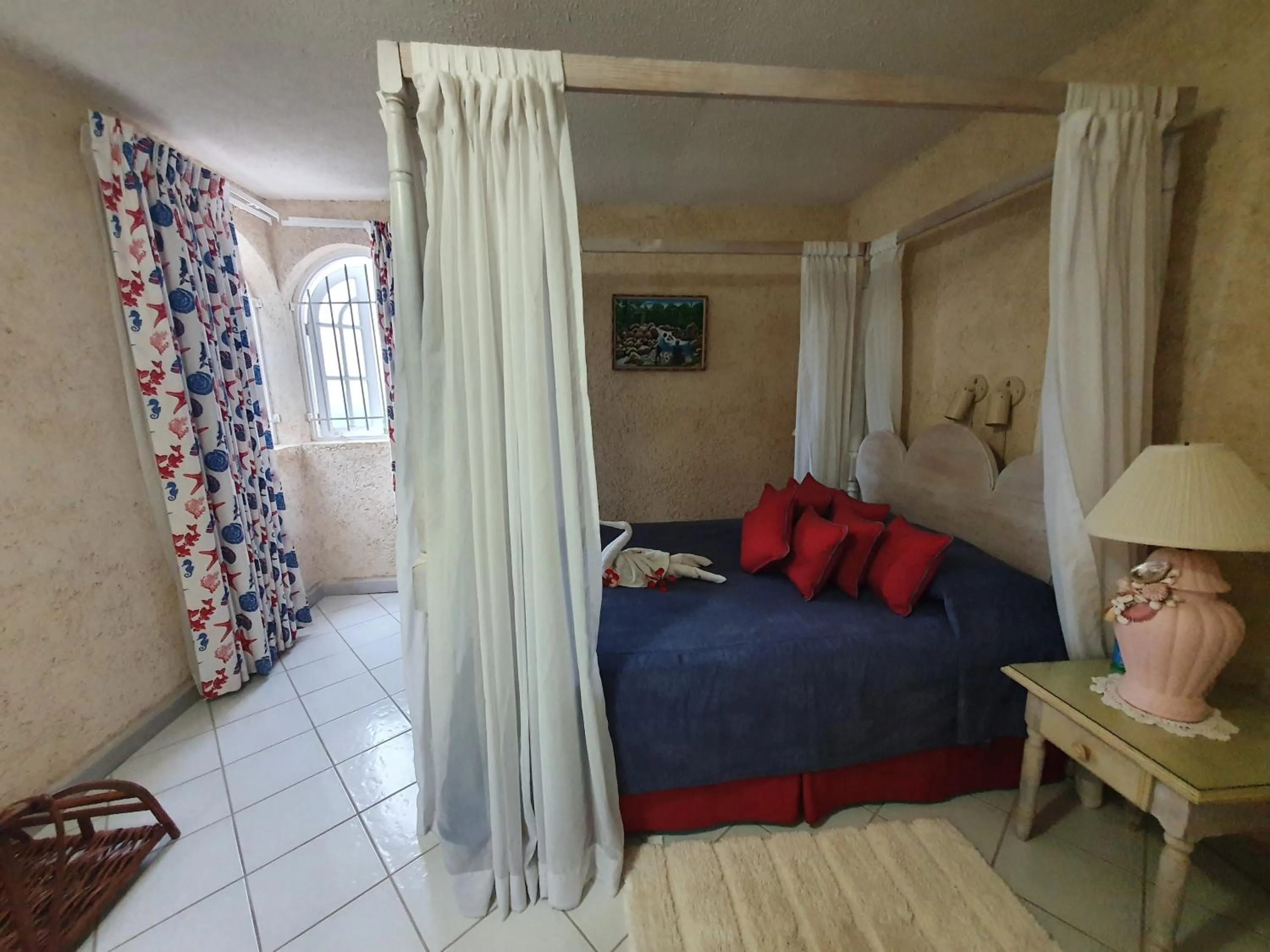 Bedroom, Bed in Sea Symphony Villa