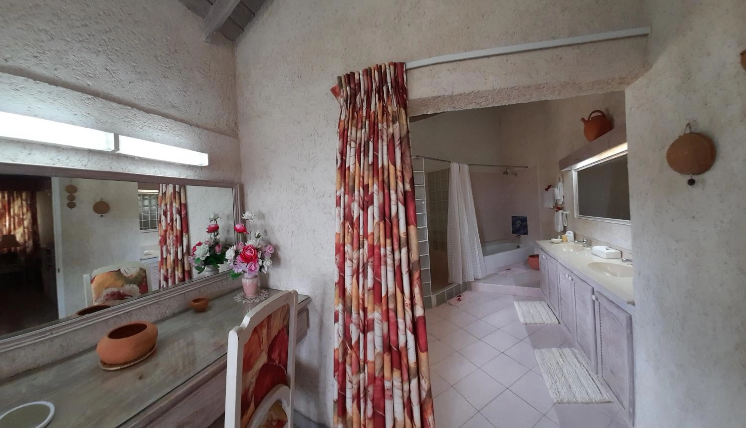 Bathroom in Sea Symphony Villa