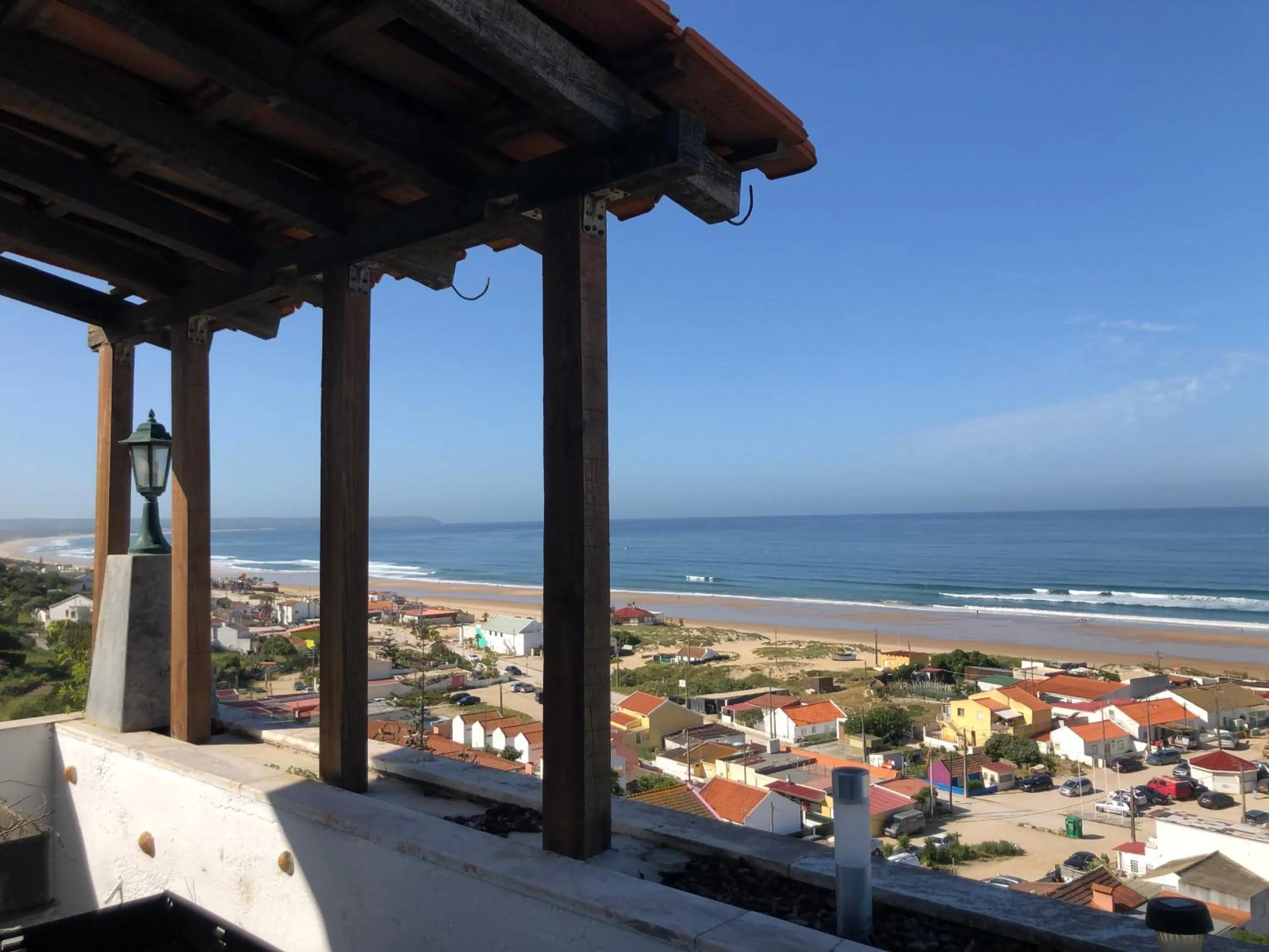 Fonte da Telha Beach Hostel