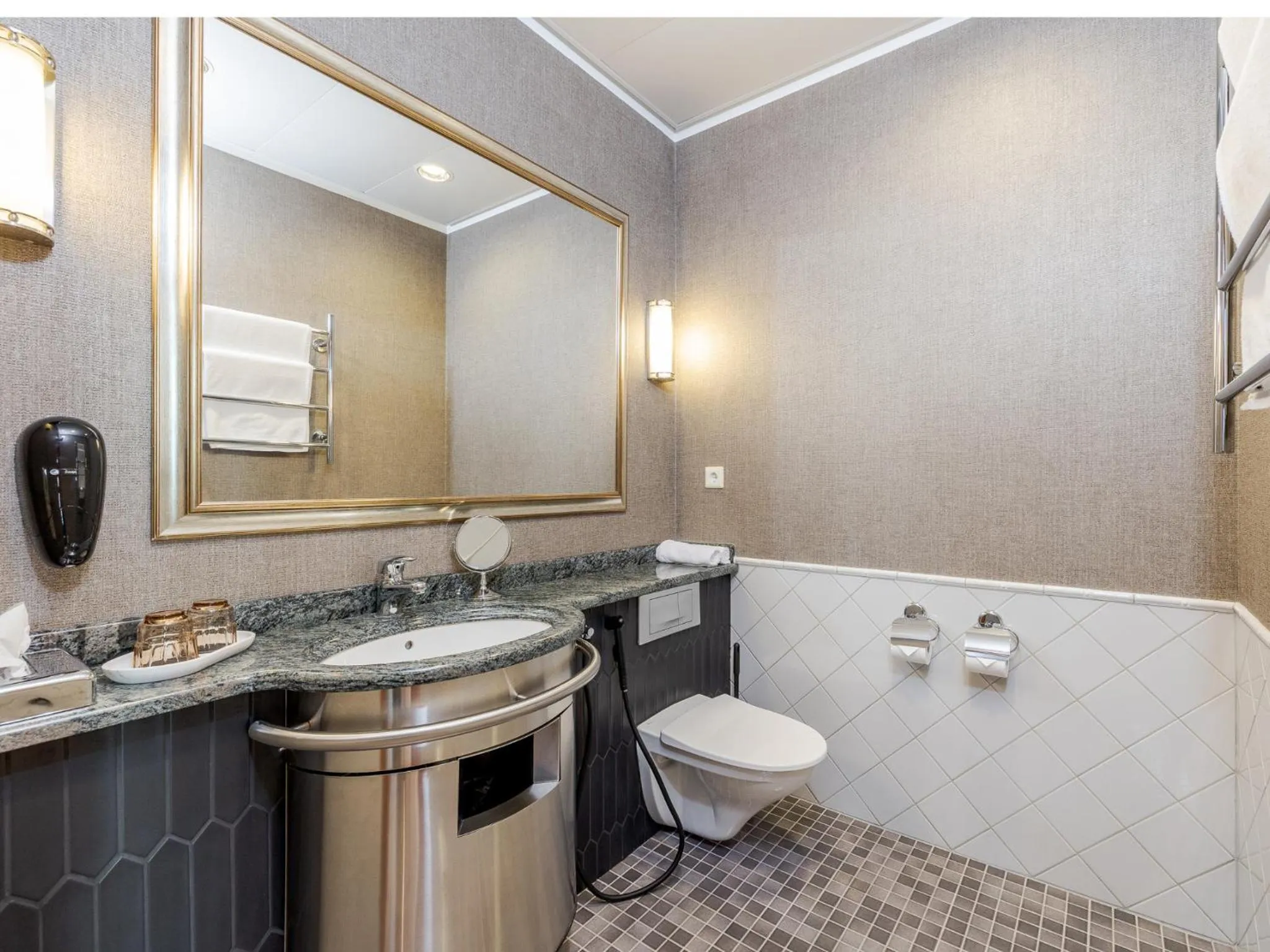 Toilet in Santa's Hotel Santa Claus