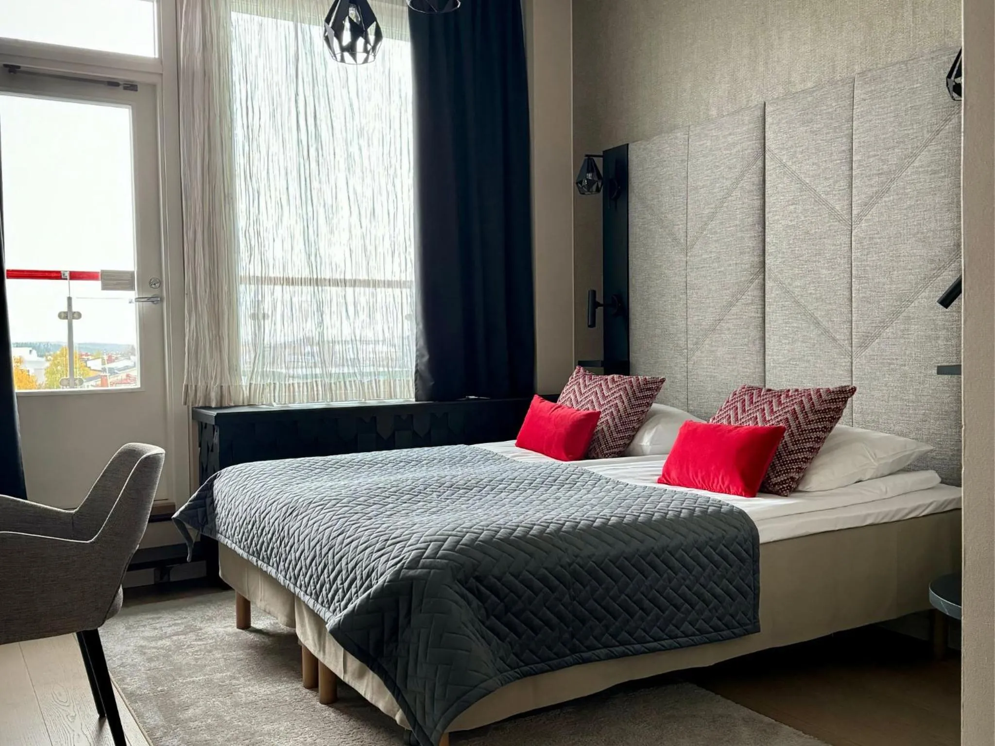 Balcony/Terrace, Bed in Santa's Hotel Santa Claus