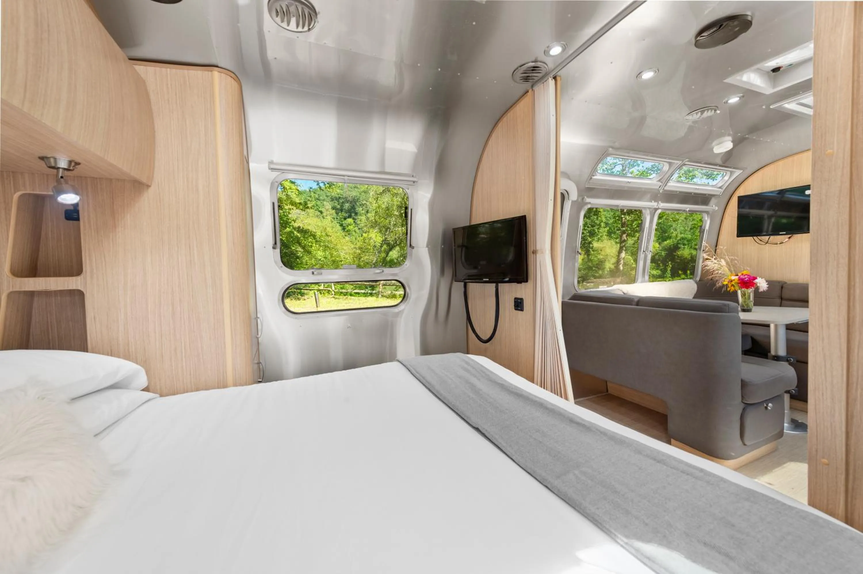 Bed in Asheville River Cabins