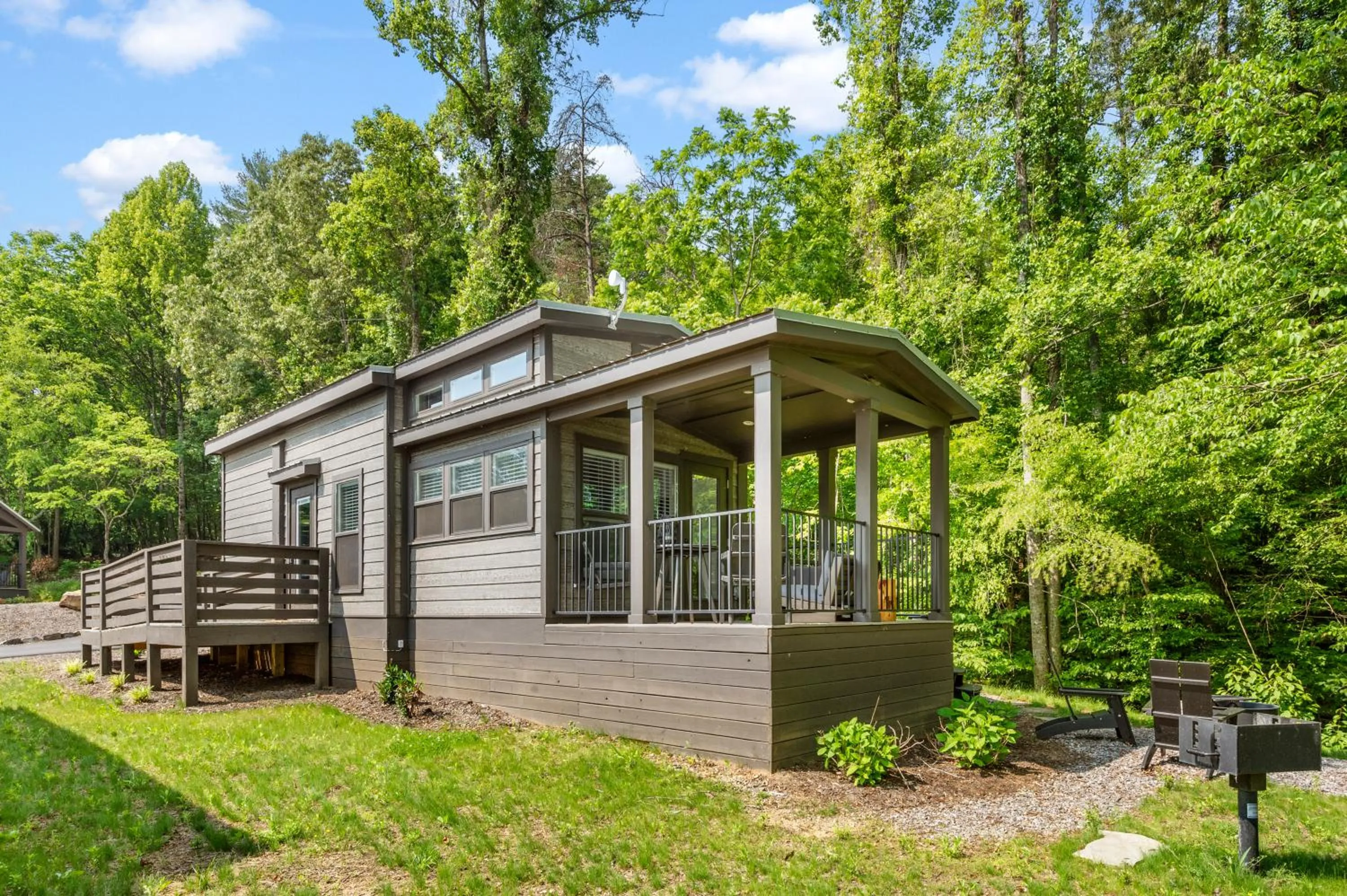 Asheville River Cabins