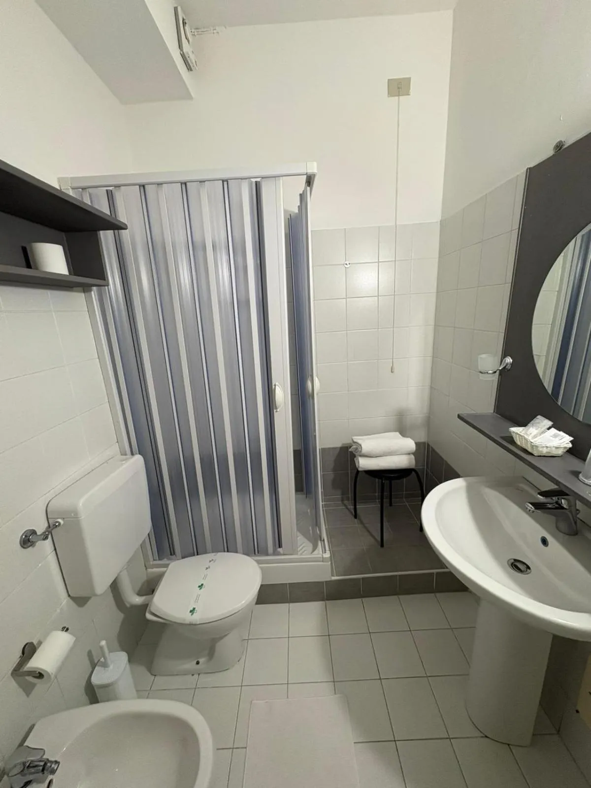 Bathroom in Hotel Elisabetta