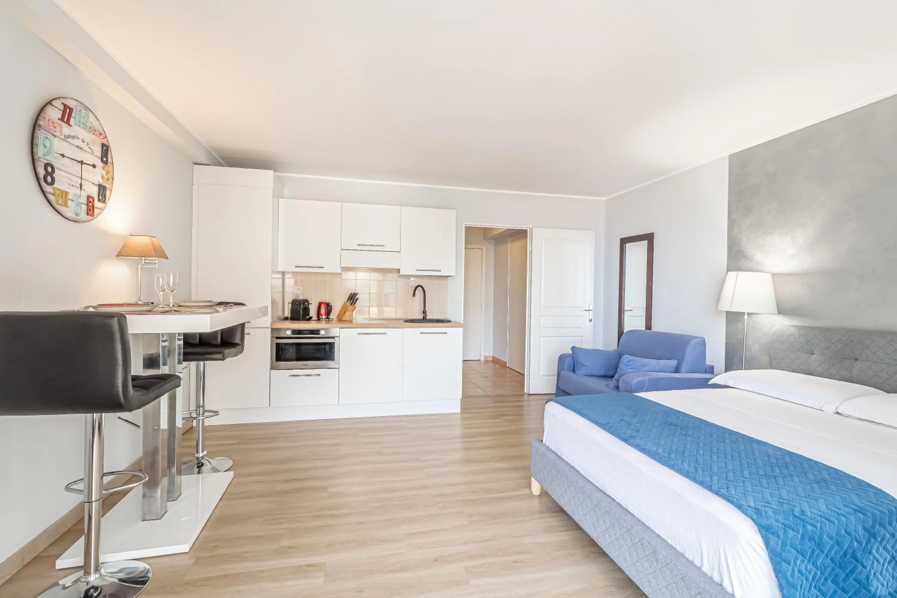 Bed in AppartHotel Jardins d’Elisa