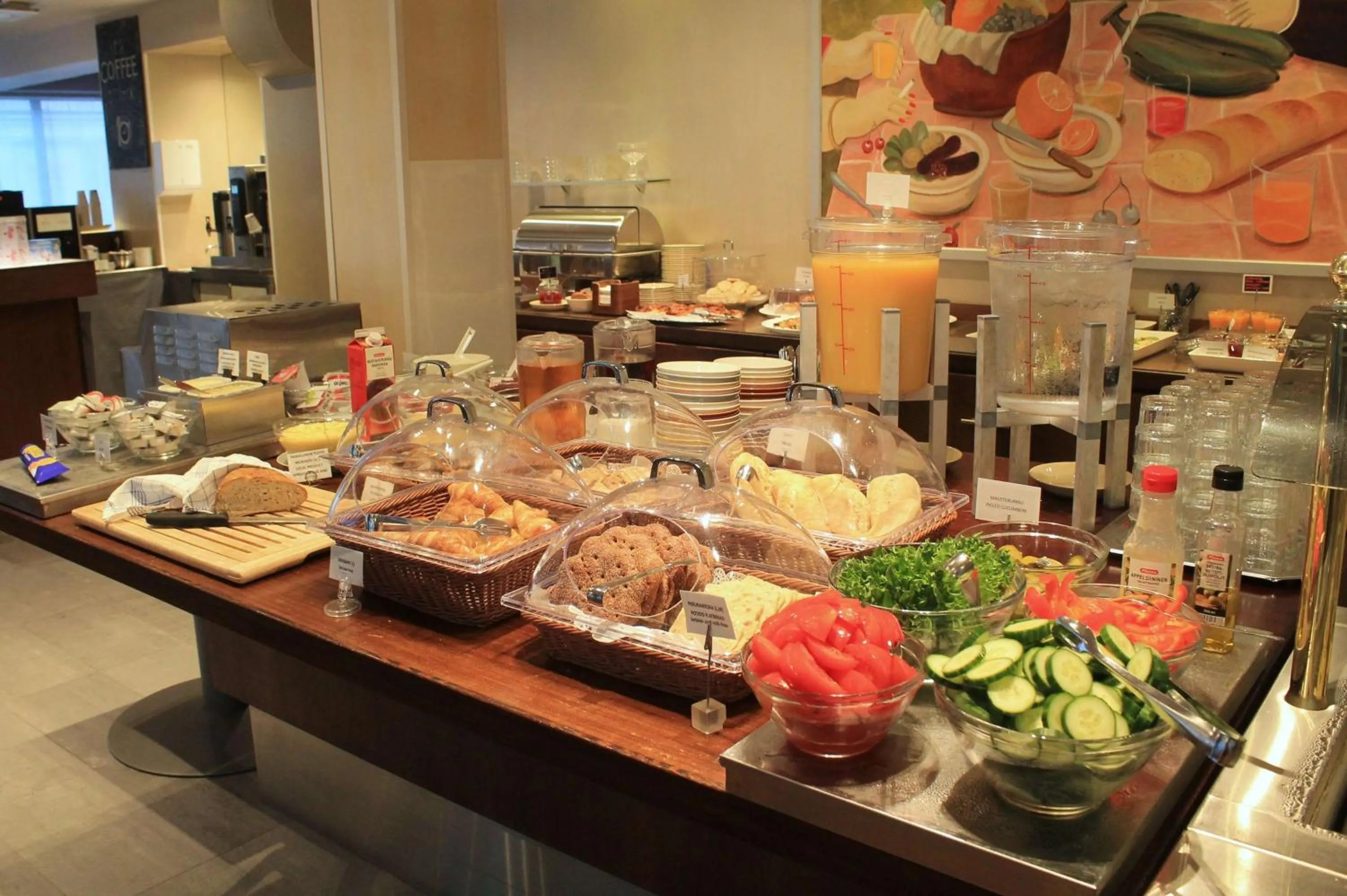 Breakfast in Best Western Hotel Apollo