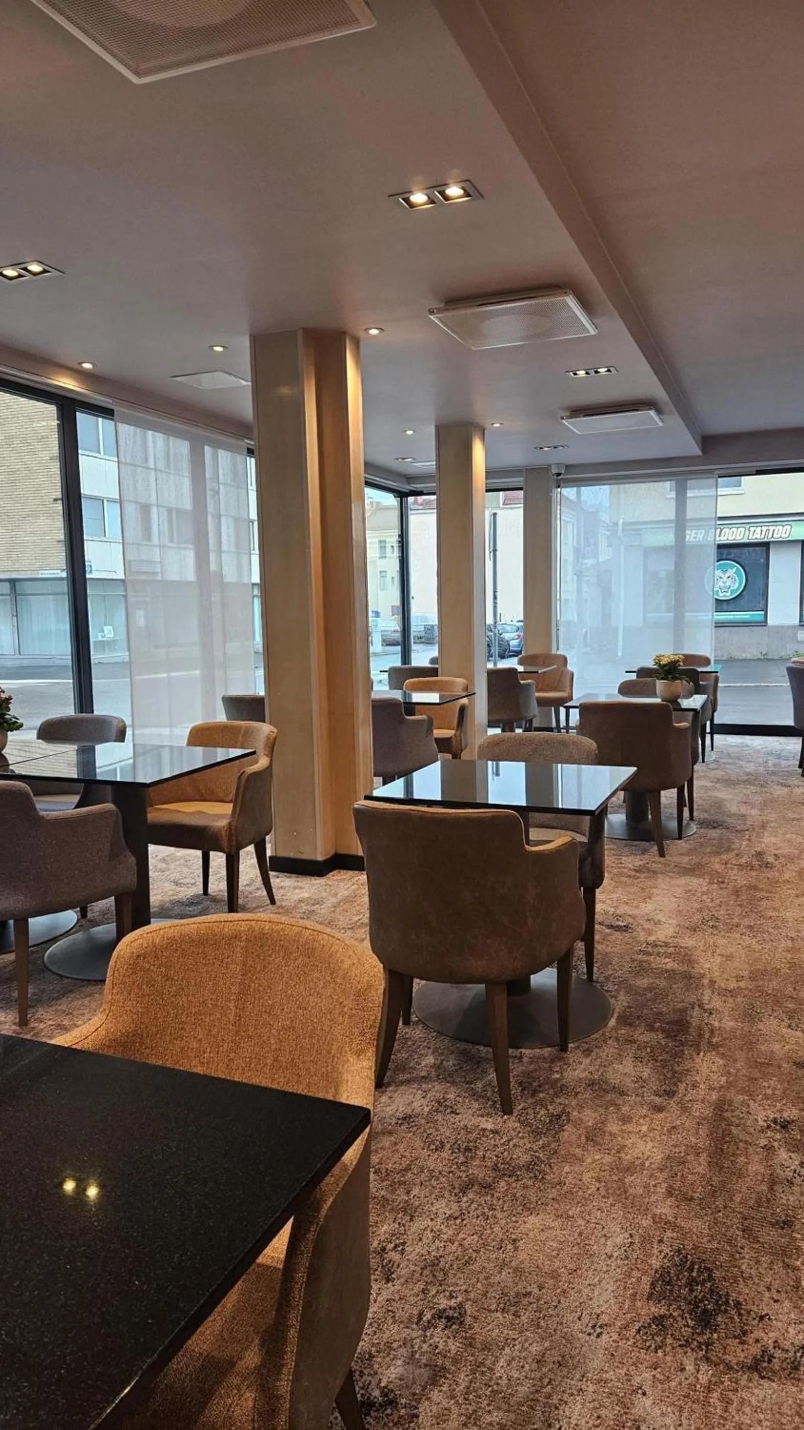 Breakfast in Best Western Hotel Apollo