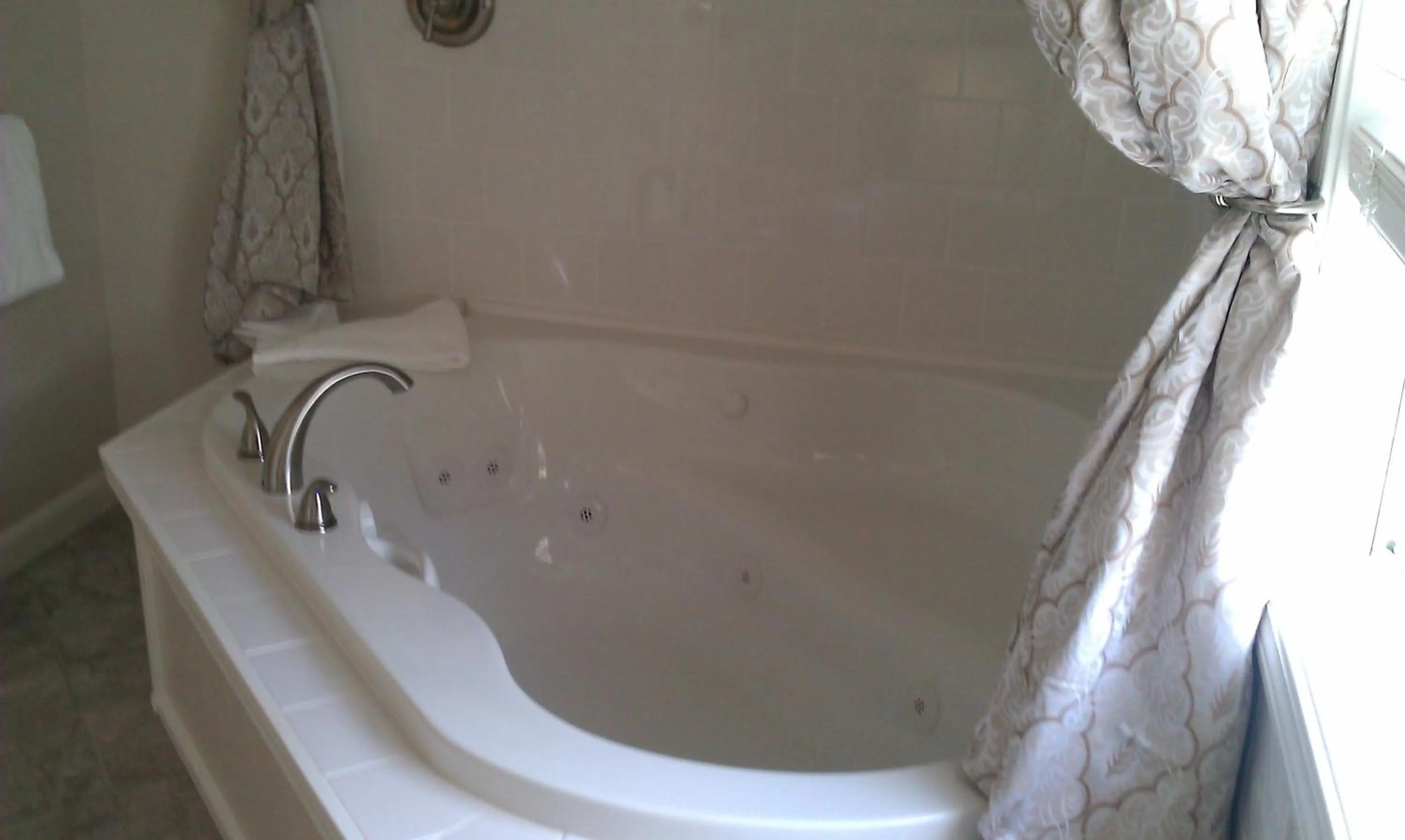 Bathroom in Victoria Inn