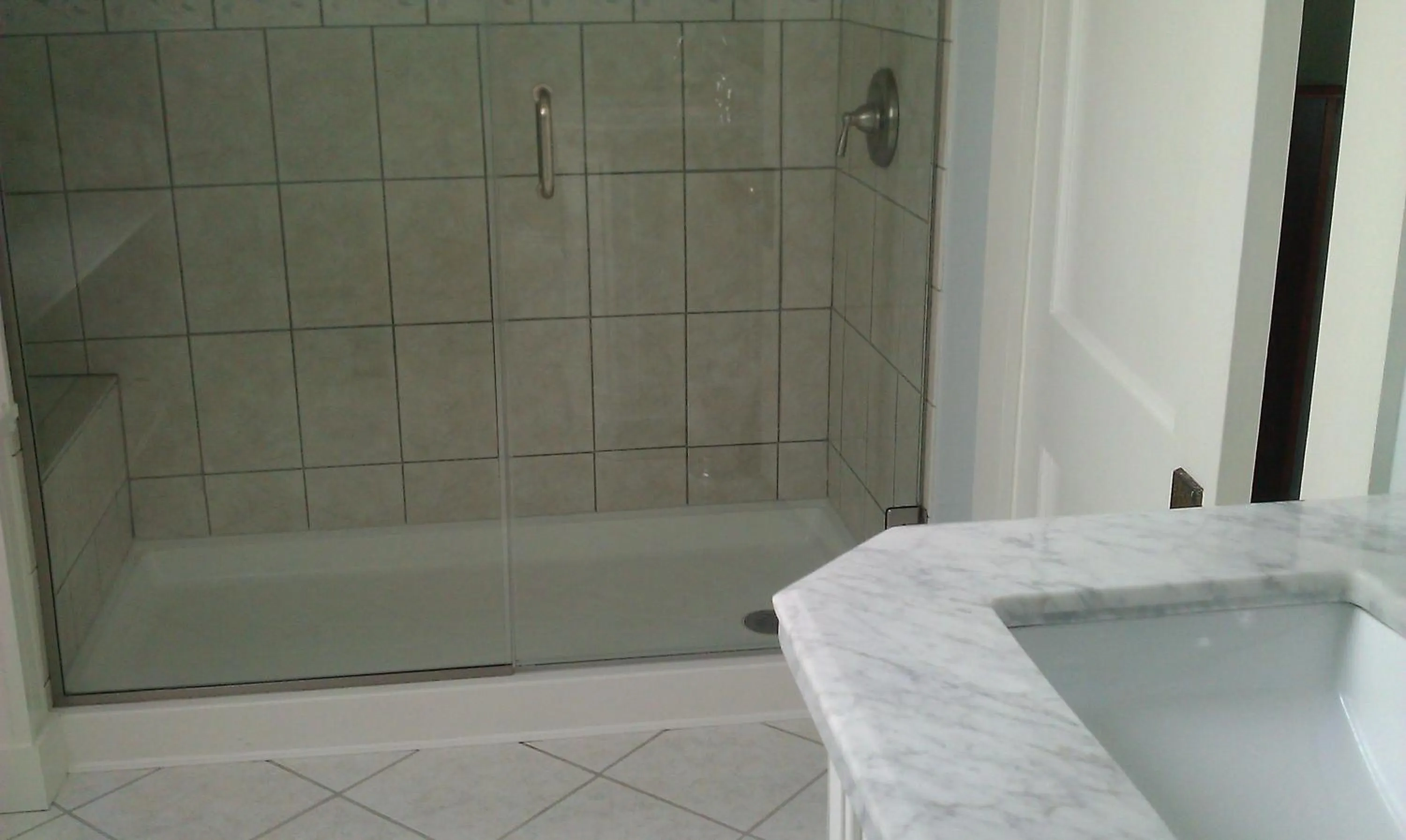 Bathroom in Victoria Inn