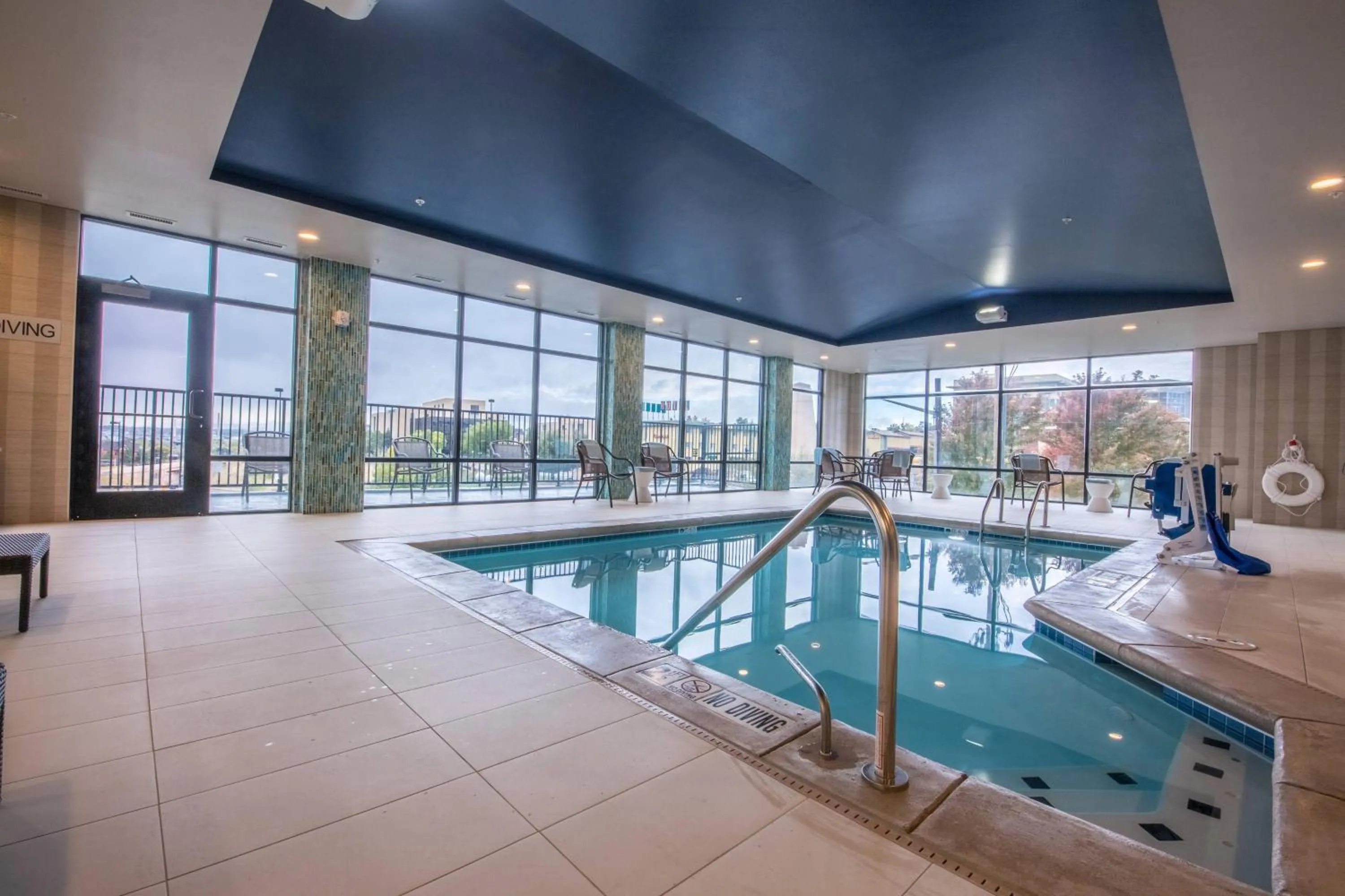 Swimming pool in Fairfield Inn & Suites by Marriott Denver Downtown