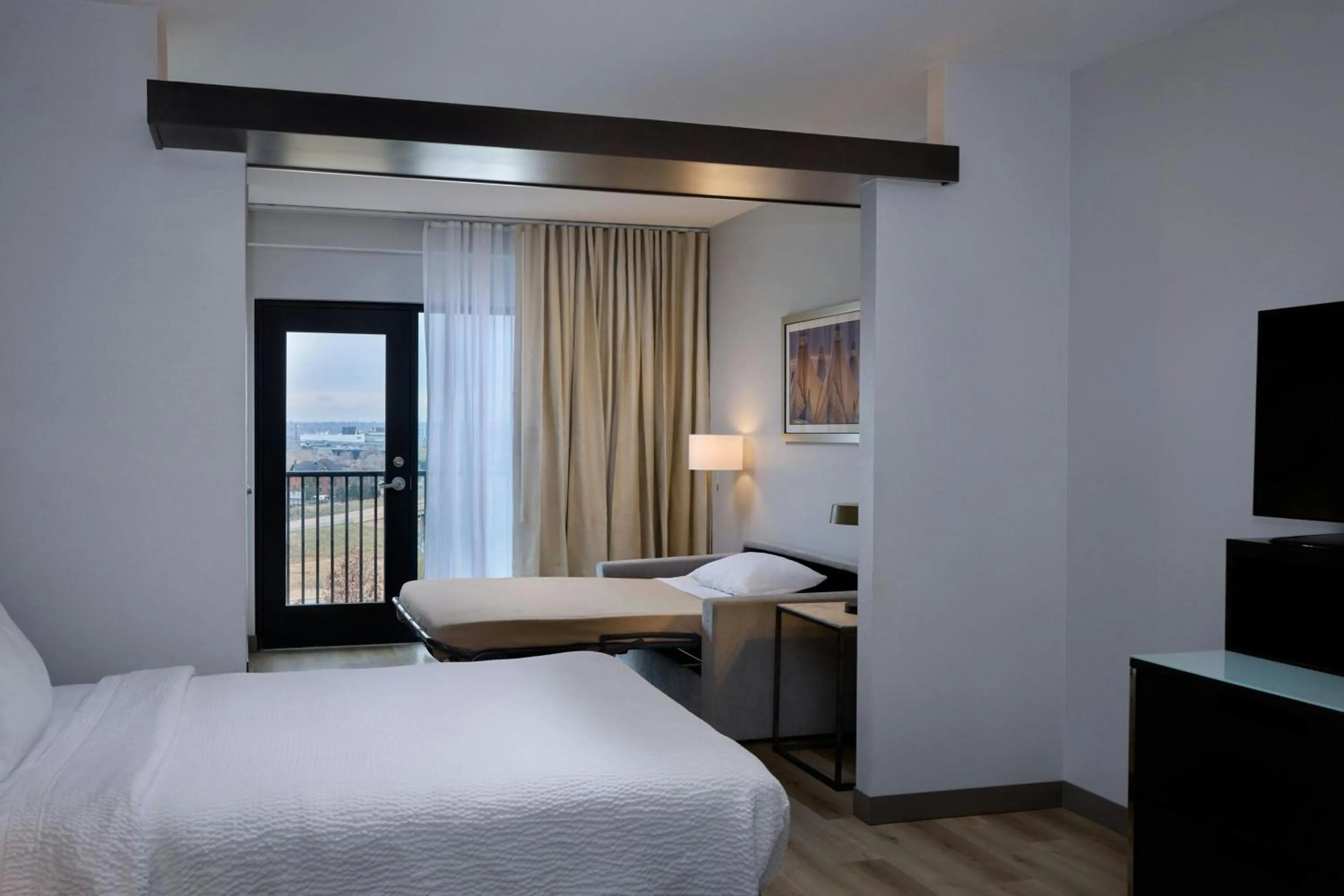 Photo of the whole room, Bed in Fairfield Inn & Suites by Marriott Denver Downtown