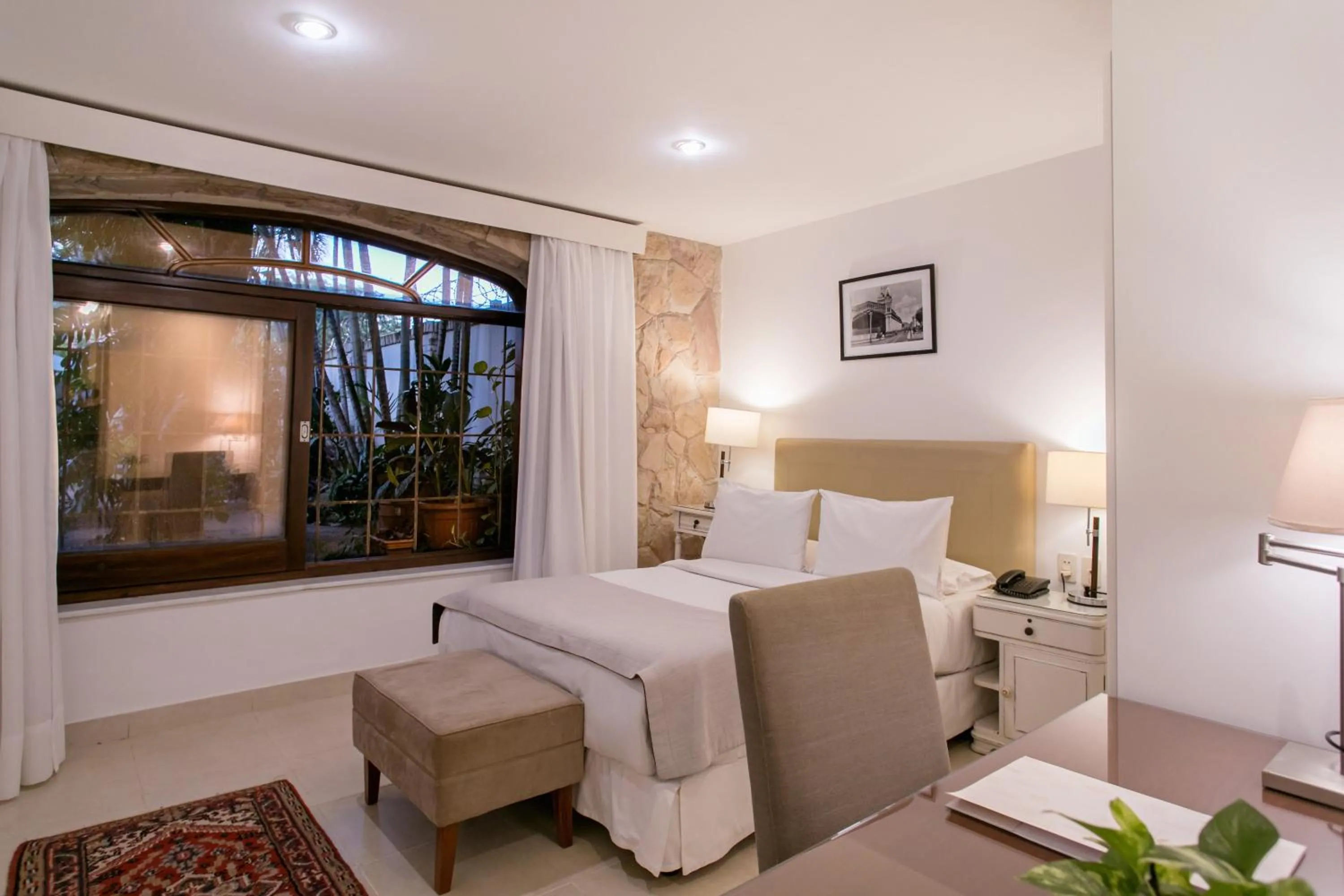 Bed in Las Lomas Casa Hotel