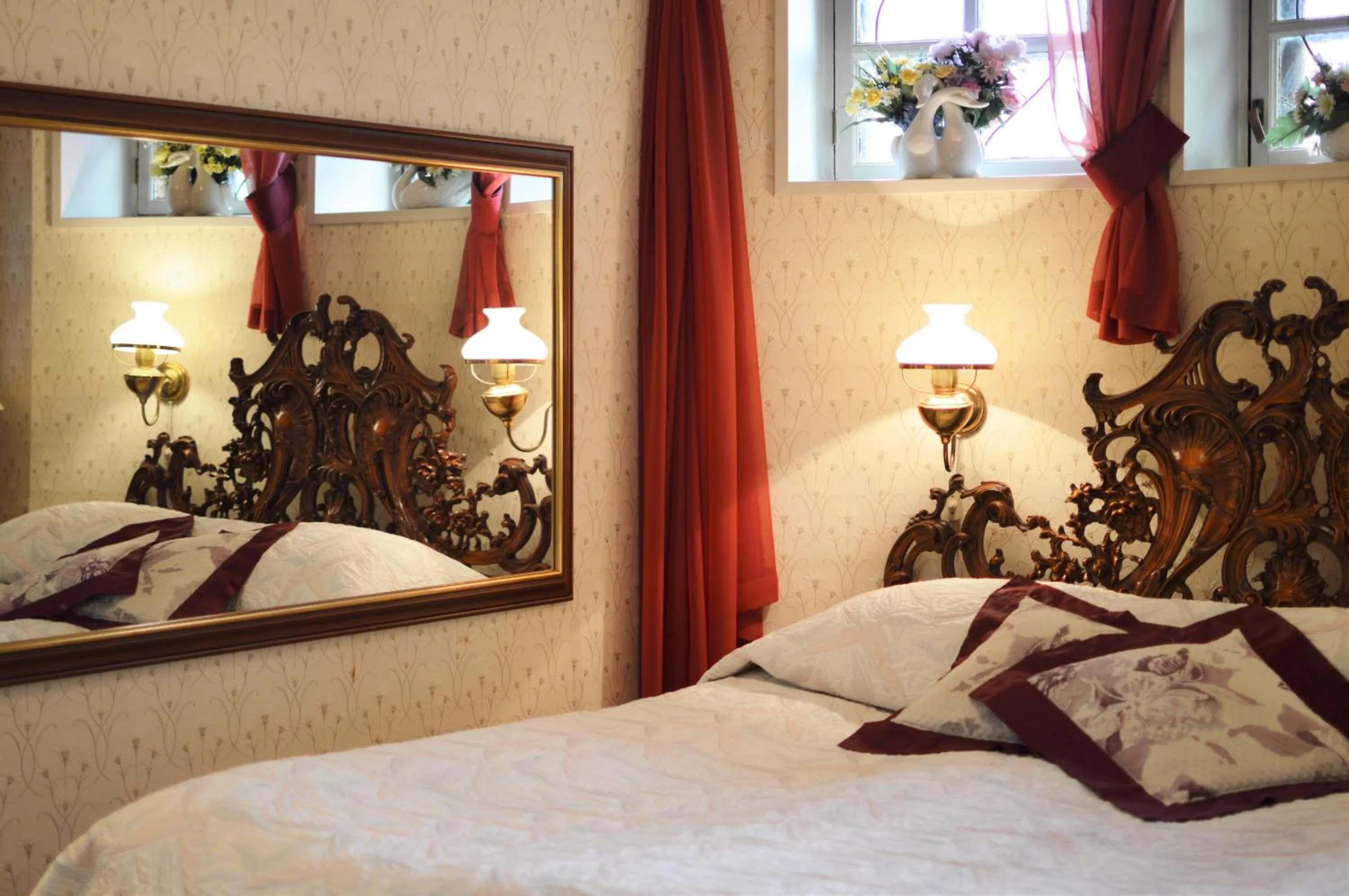 Decorative detail, Bed in Park Hotel Turku