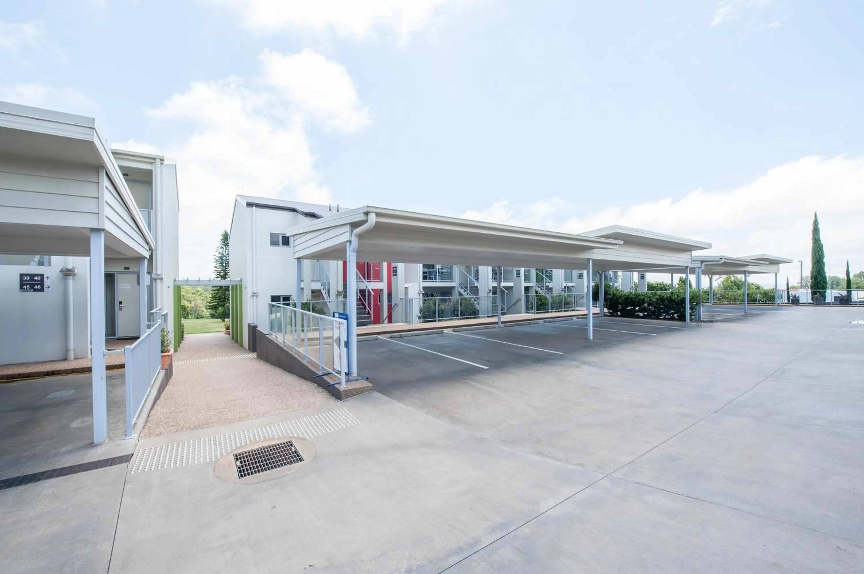 Property building in City Golf Club Motel