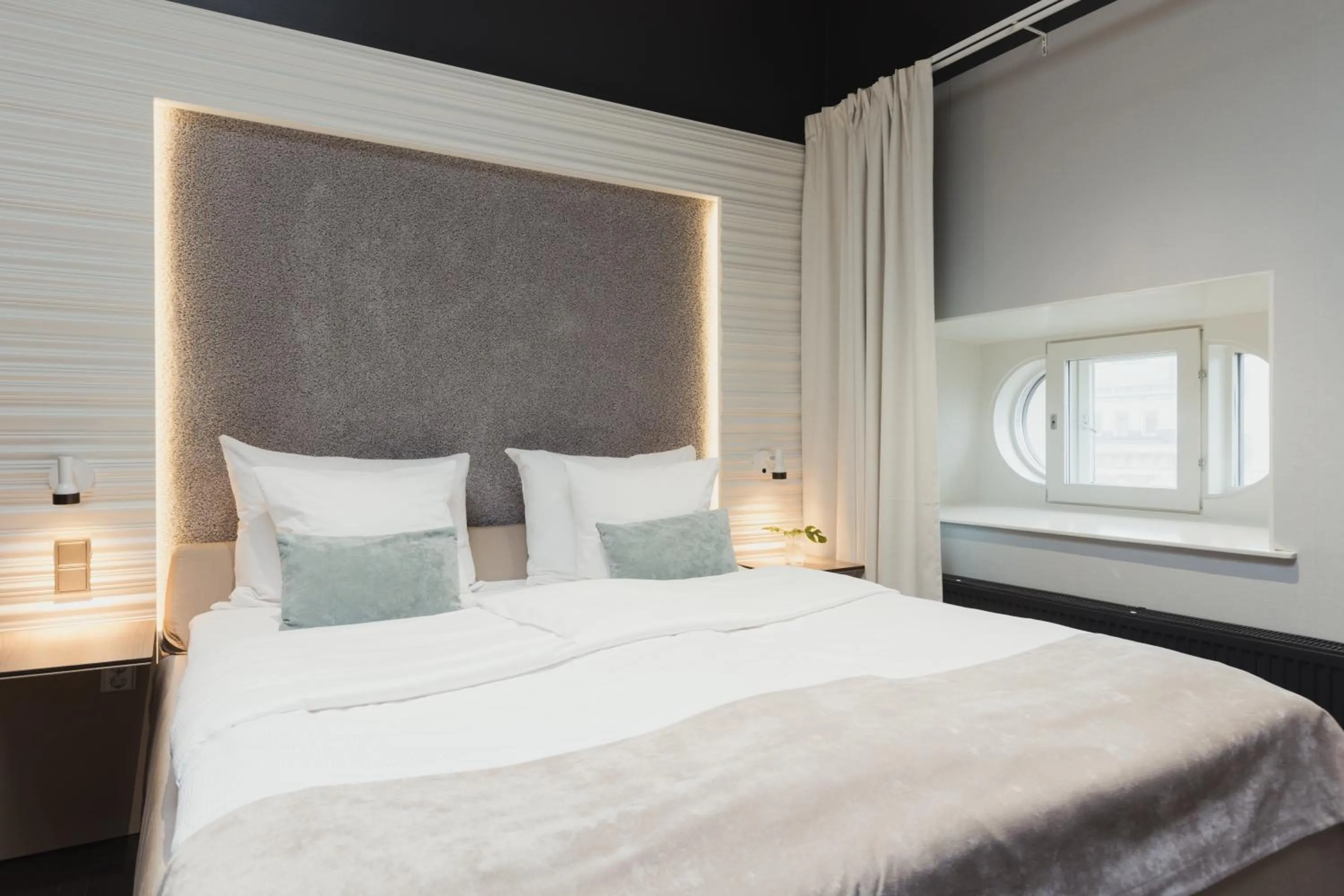 Bedroom, Bed in Hotel Klaus K