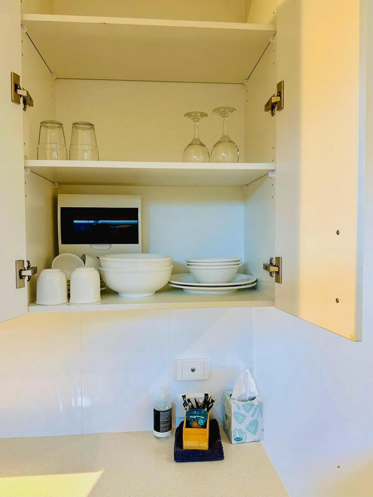 Kitchen or kitchenette in Merivale Motel