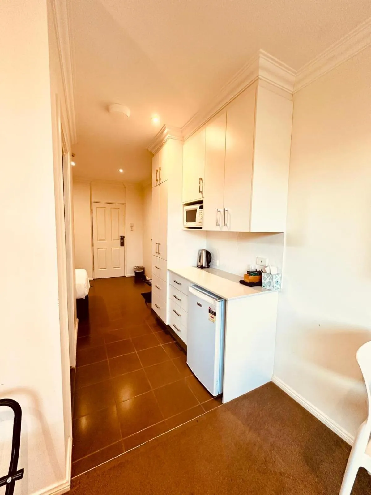 Kitchen or kitchenette in Merivale Motel