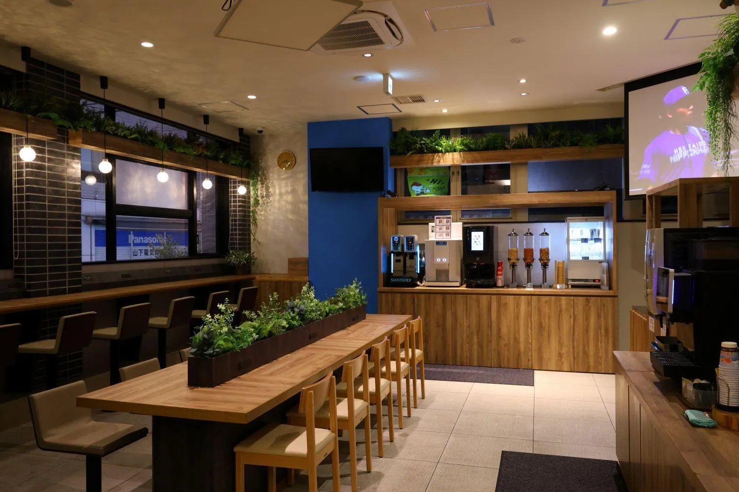 Communal lounge/ TV room in global cabin Yokohama Chinatown