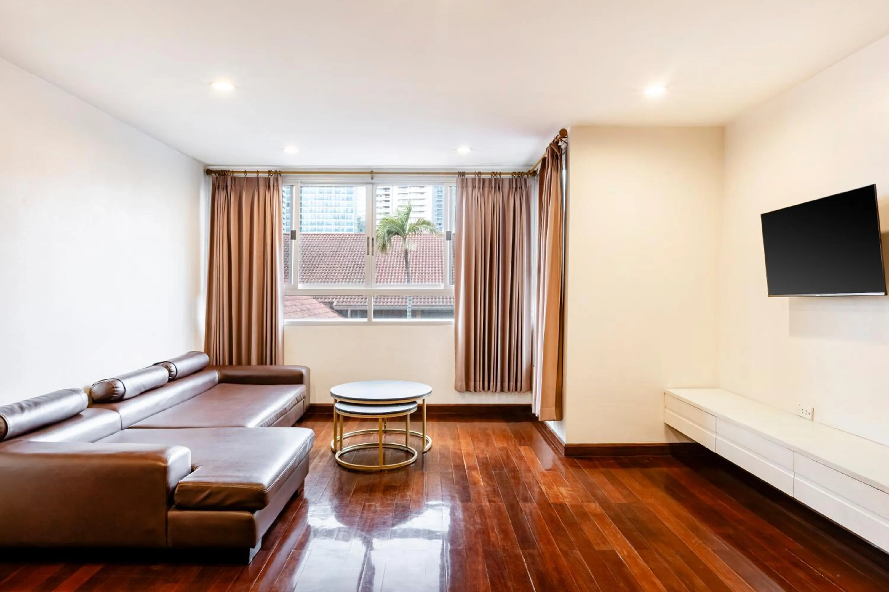 Living room in Teja Hotel