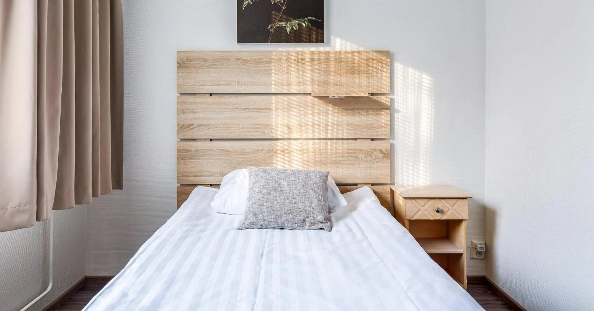 Bedroom, Bed in Finlandia Hotel Airport Oulu