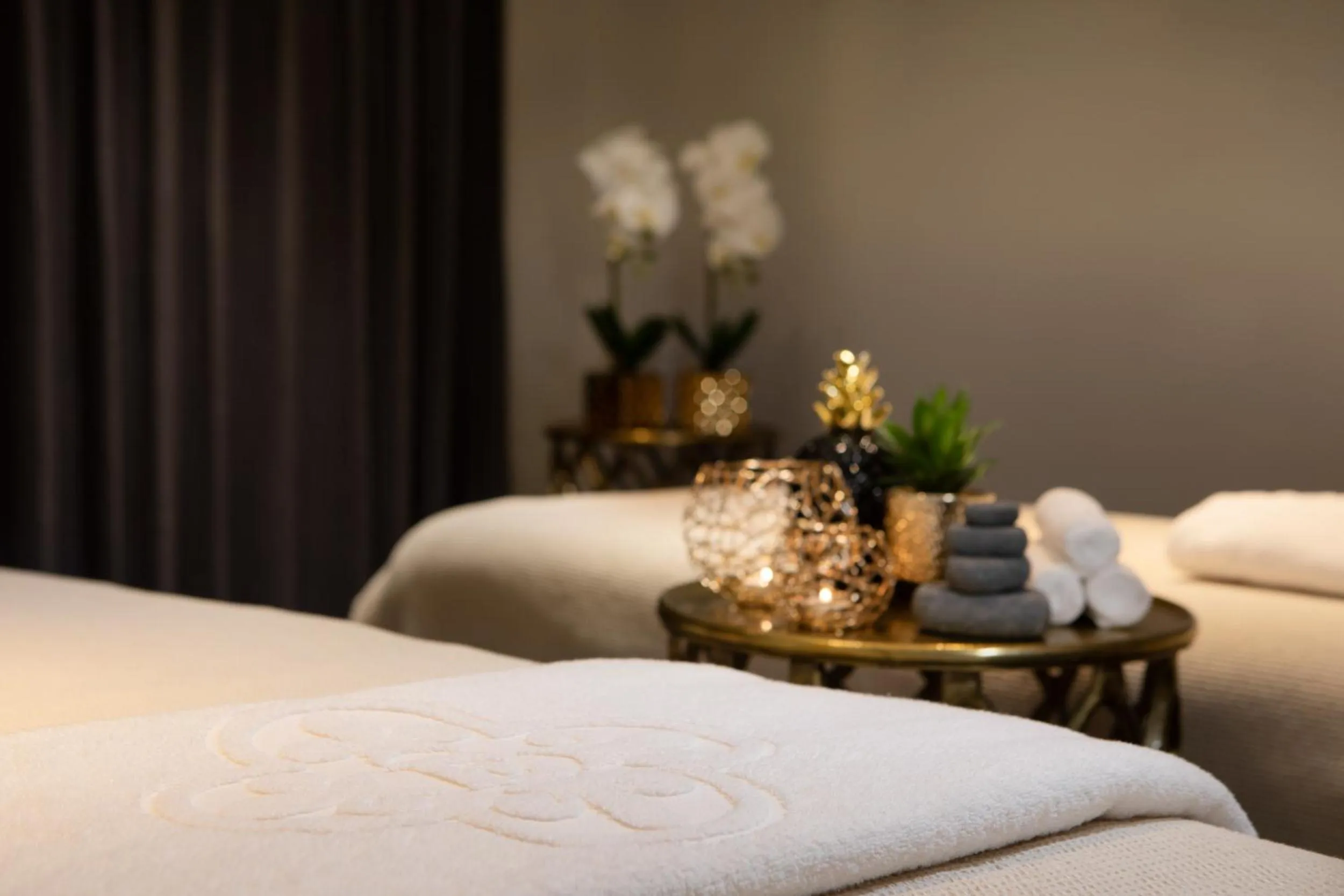 Spa and wellness centre/facilities, Bed in Edmond Luxury Hotel & Spa