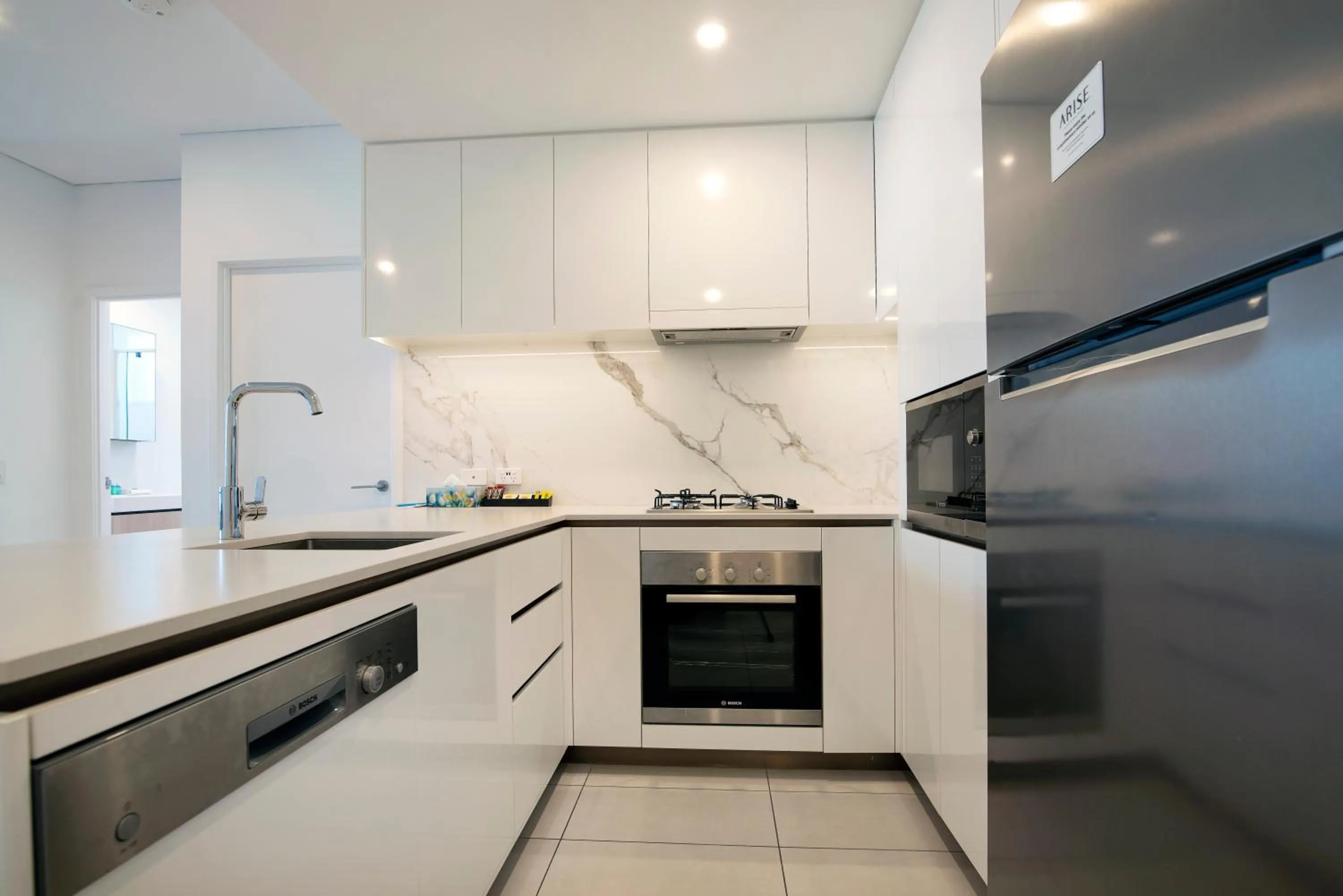 Kitchen or kitchenette in Hope Street Apartments by CLLIX