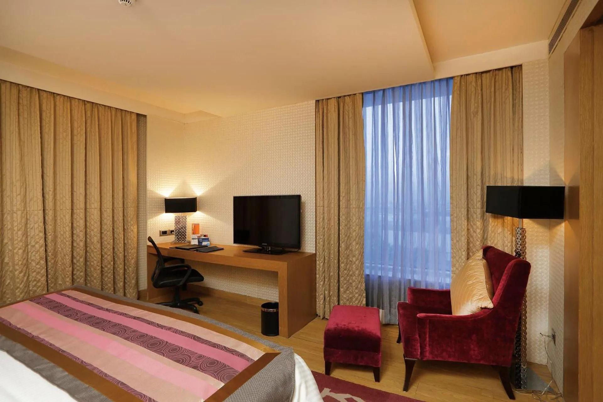 Bedroom, Bed in Yashail Hotel Haridwar