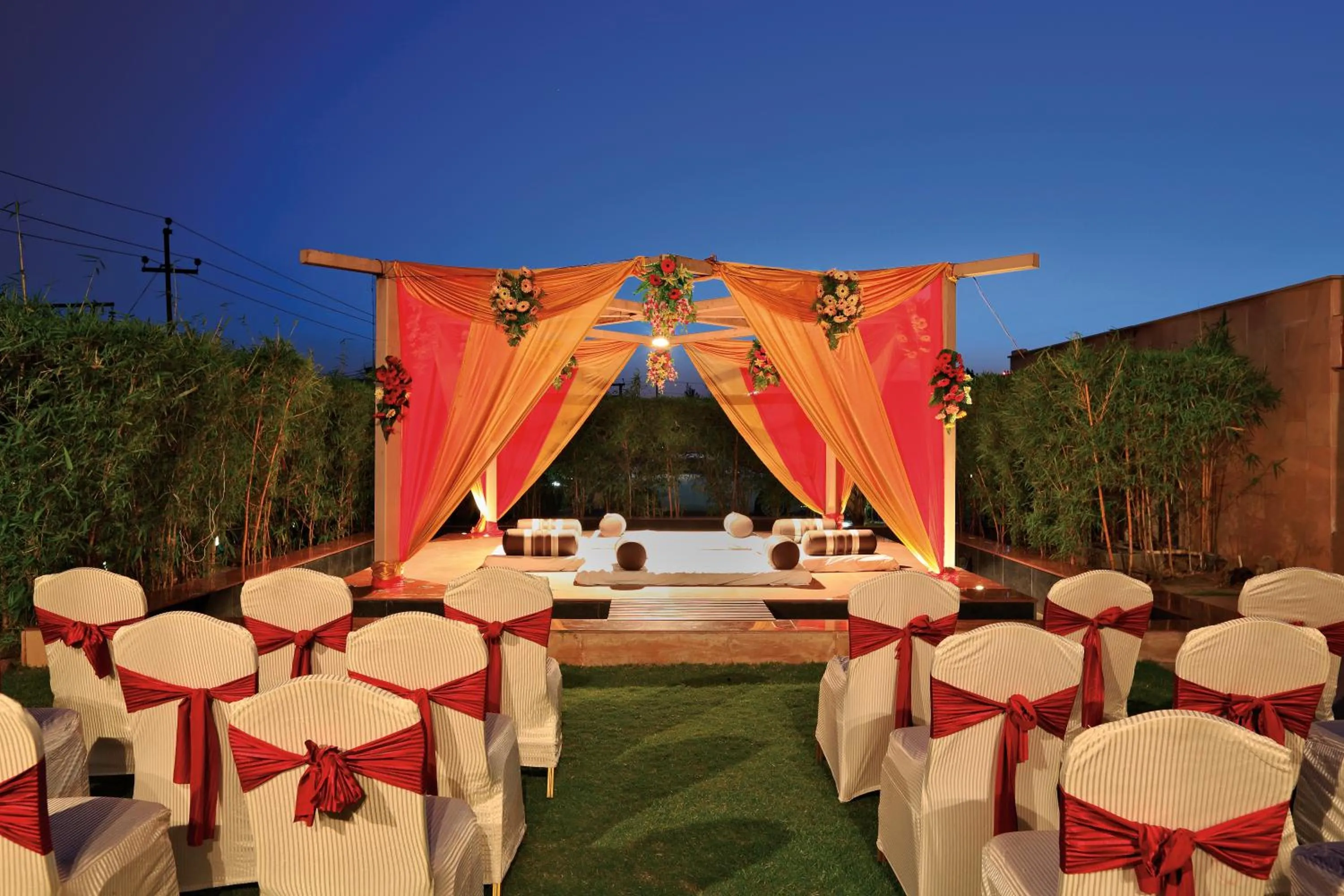 Banquet/Function facilities in Yashail Hotel Haridwar