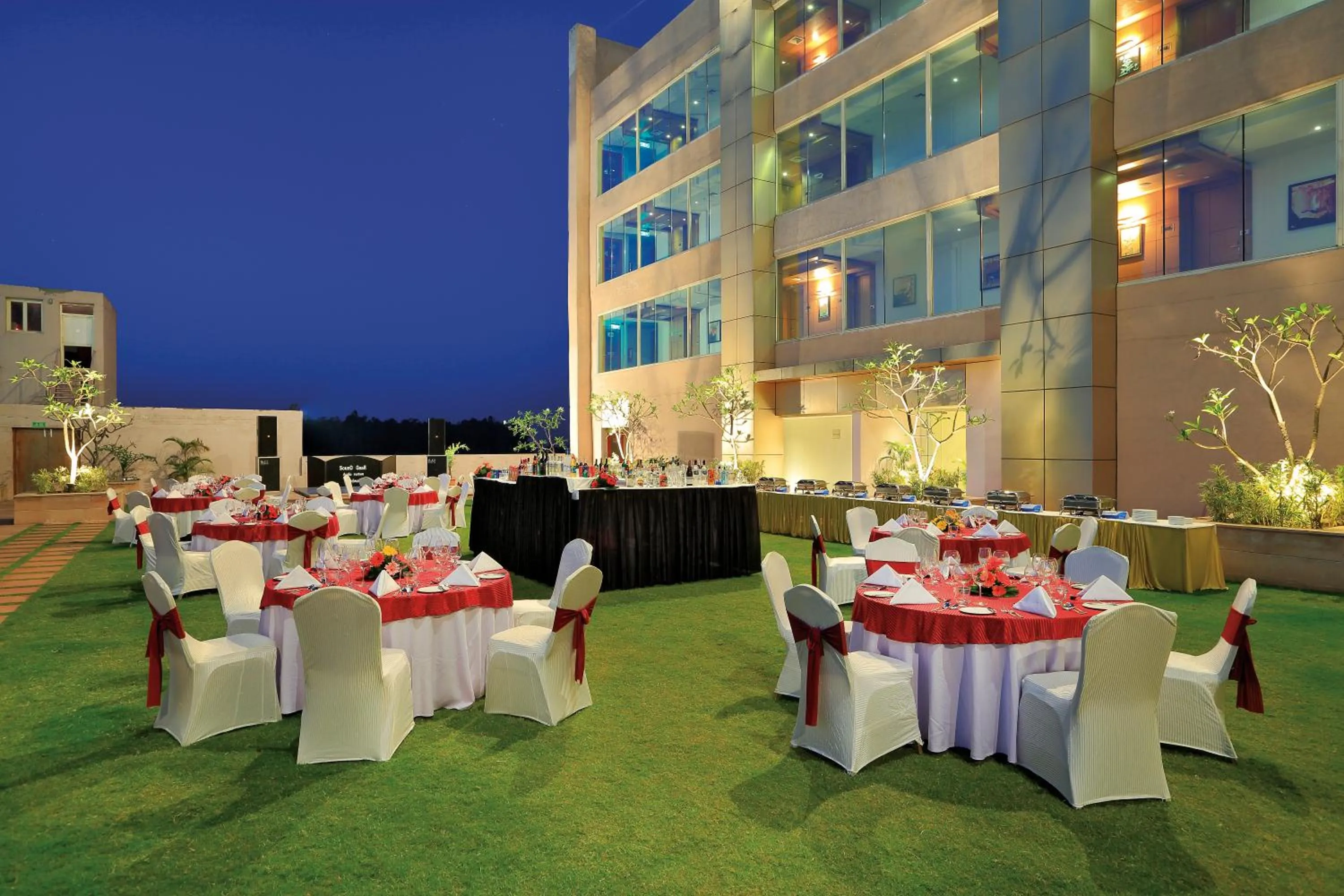 Banquet/Function facilities in Yashail Hotel Haridwar
