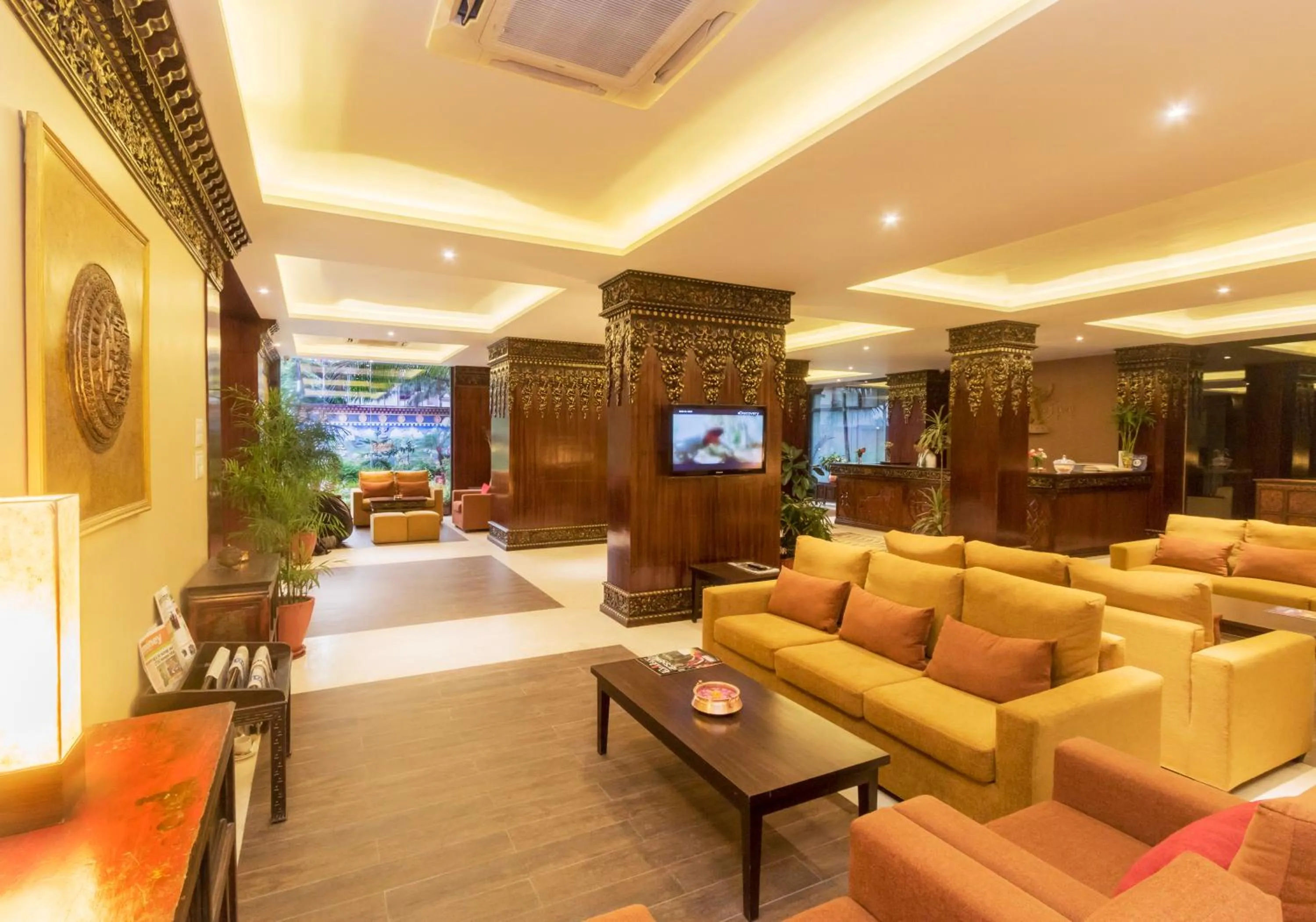 Lobby or reception in Hotel Tibet International