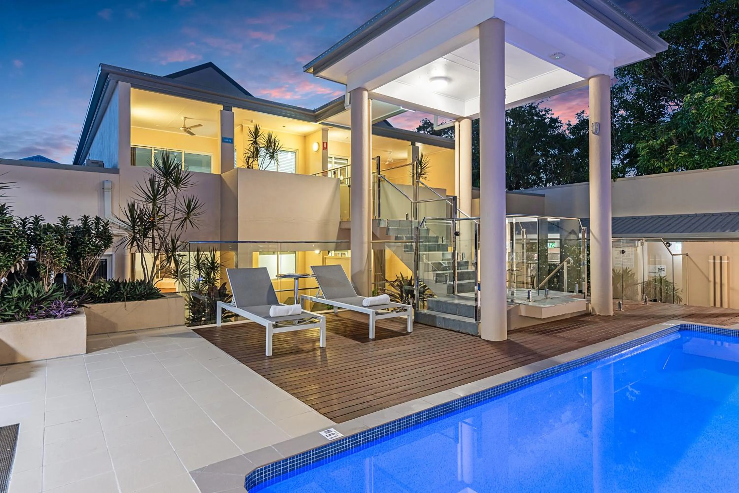 Night in The Newport on Macrossan - Adults Only