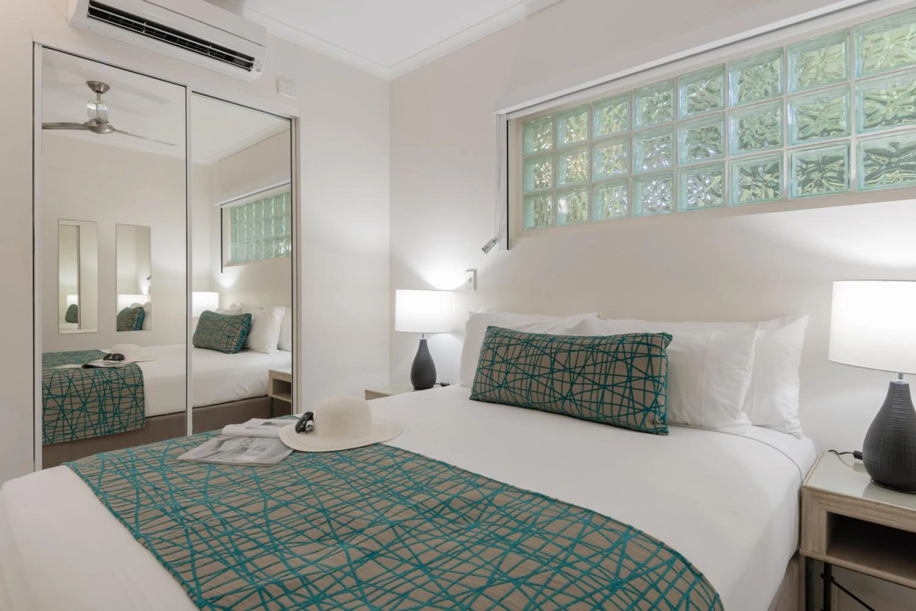 Bed in The Newport on Macrossan - Adults Only