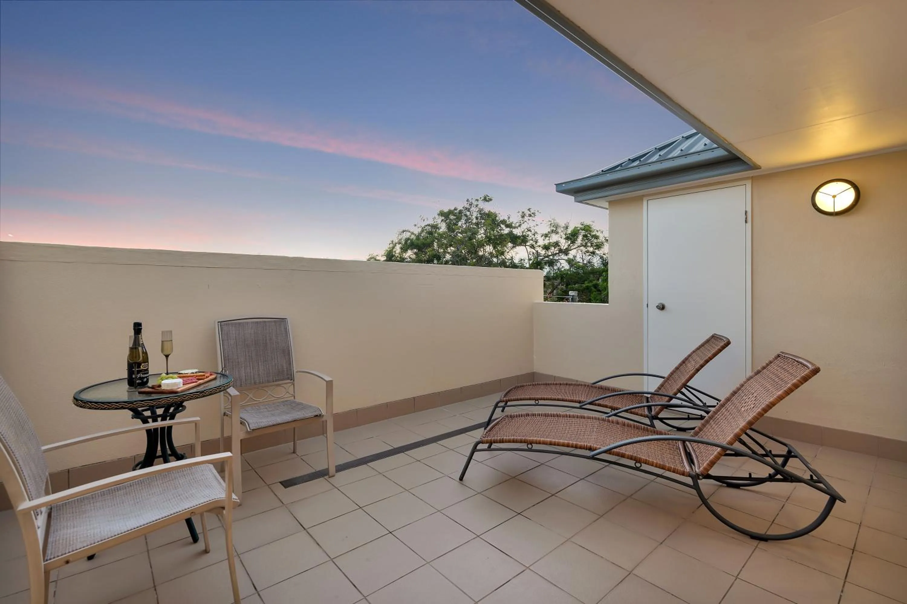 Balcony/Terrace in The Newport on Macrossan - Adults Only
