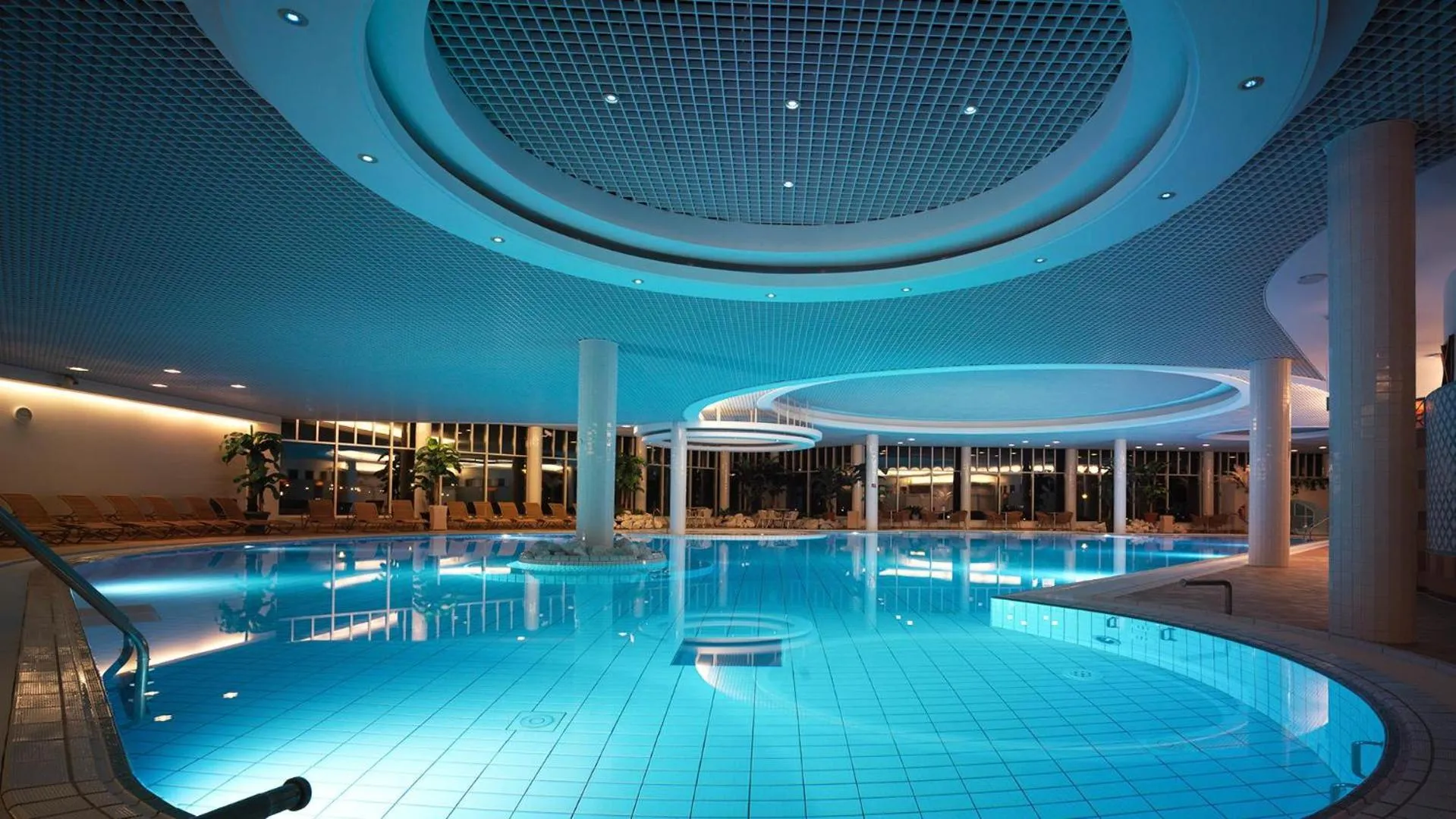 Swimming pool in Naantali Spa Hotel