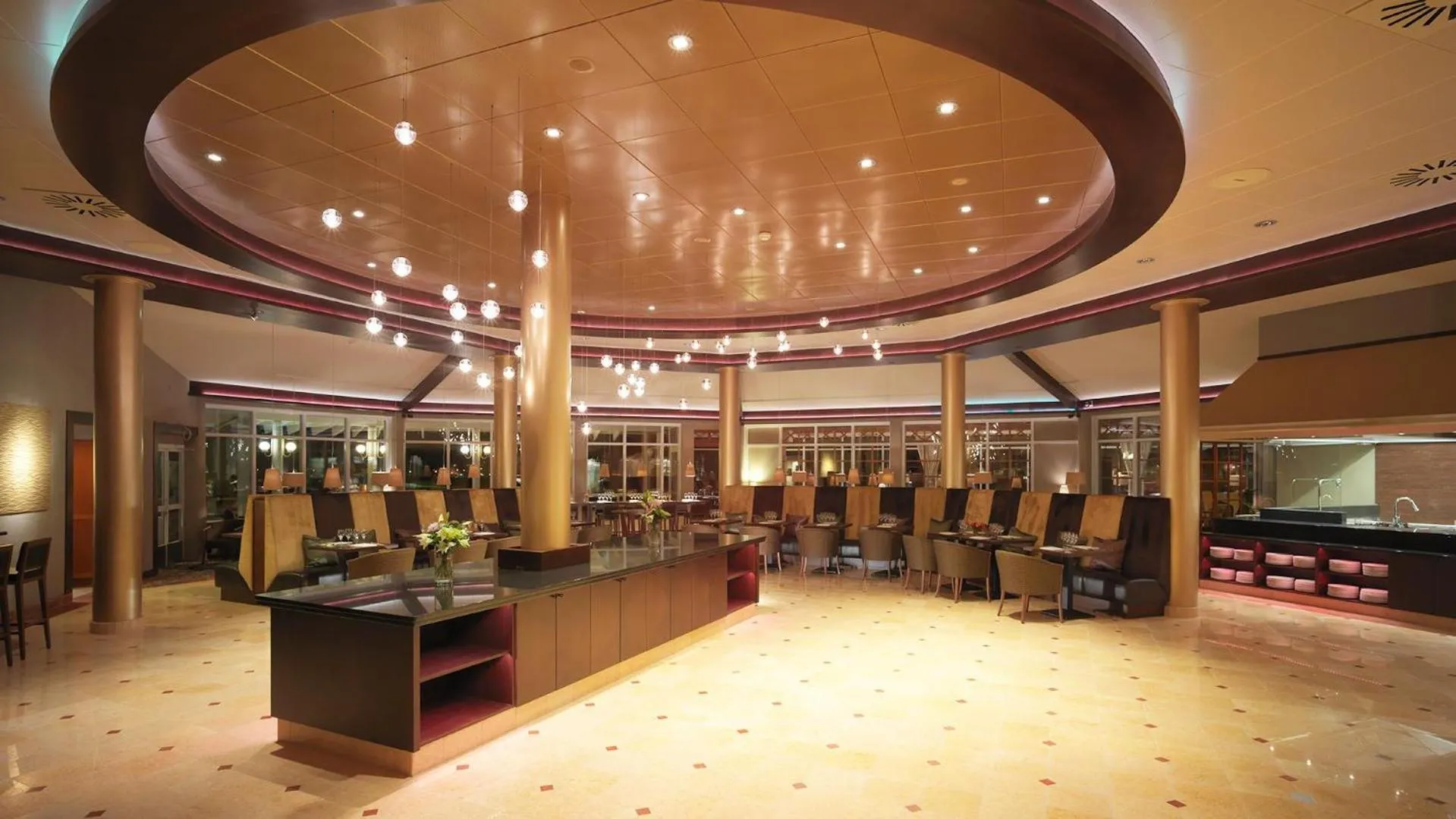 Restaurant/places to eat in Naantali Spa Hotel