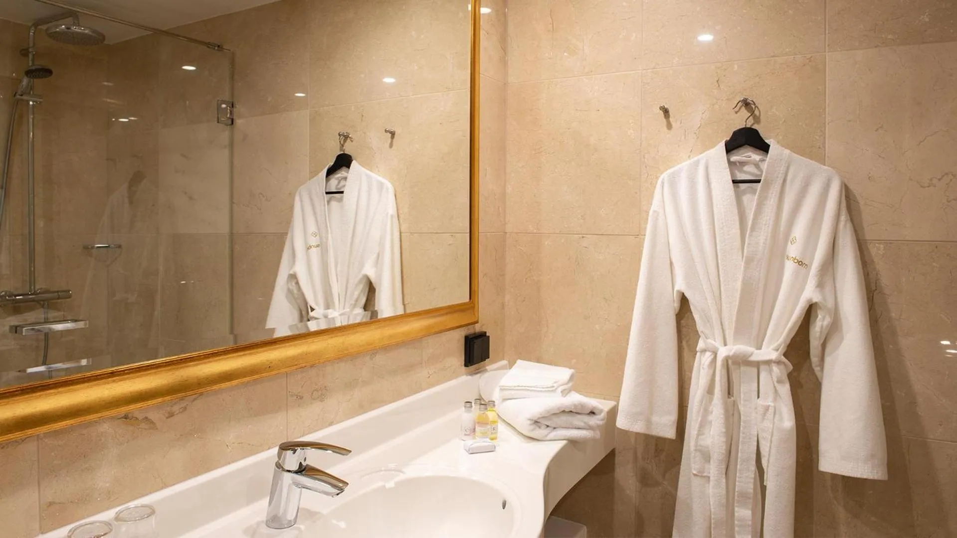 Shower in Naantali Spa Hotel