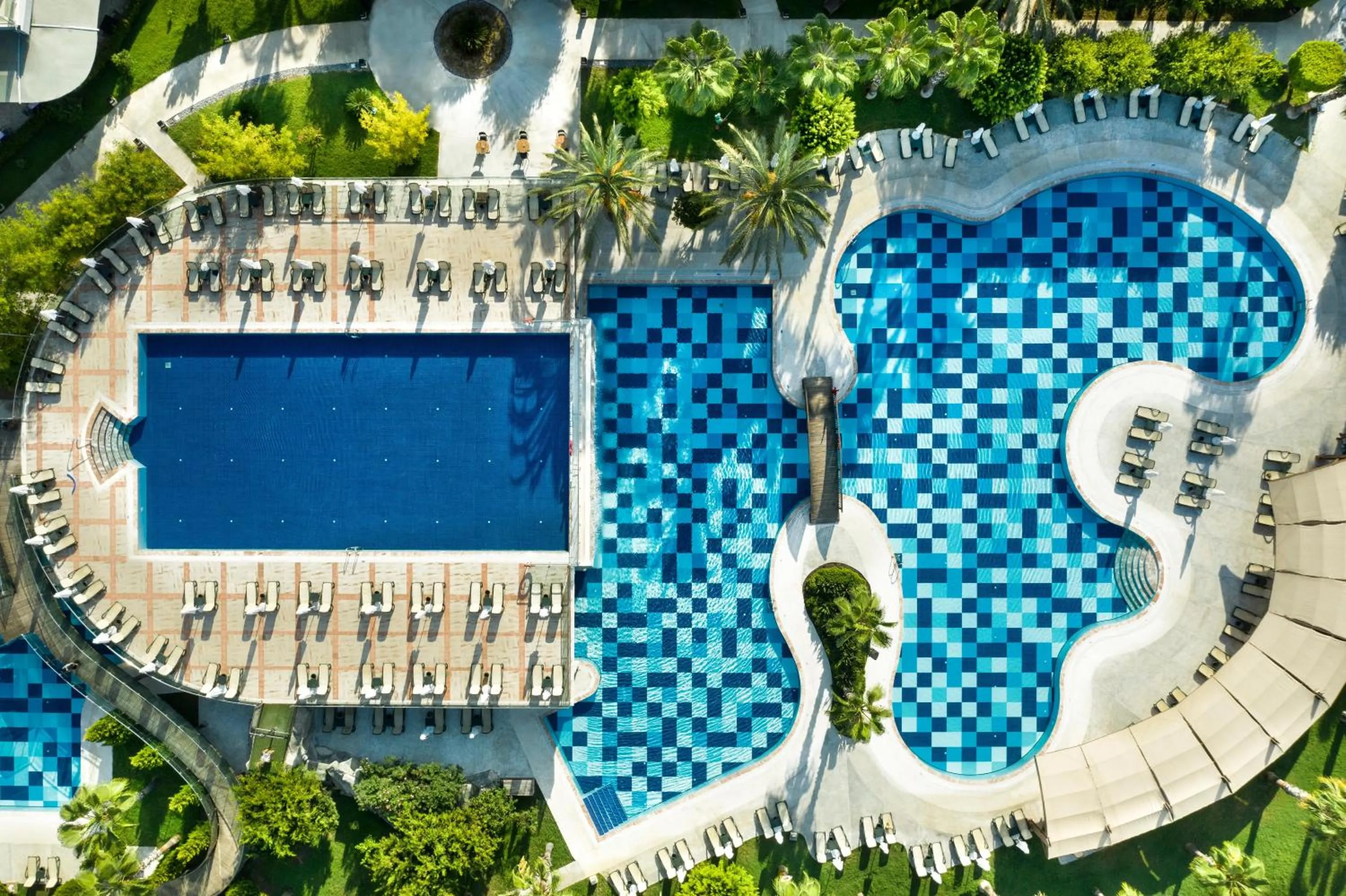 Area and facilities in Sherwood Exclusive Lara