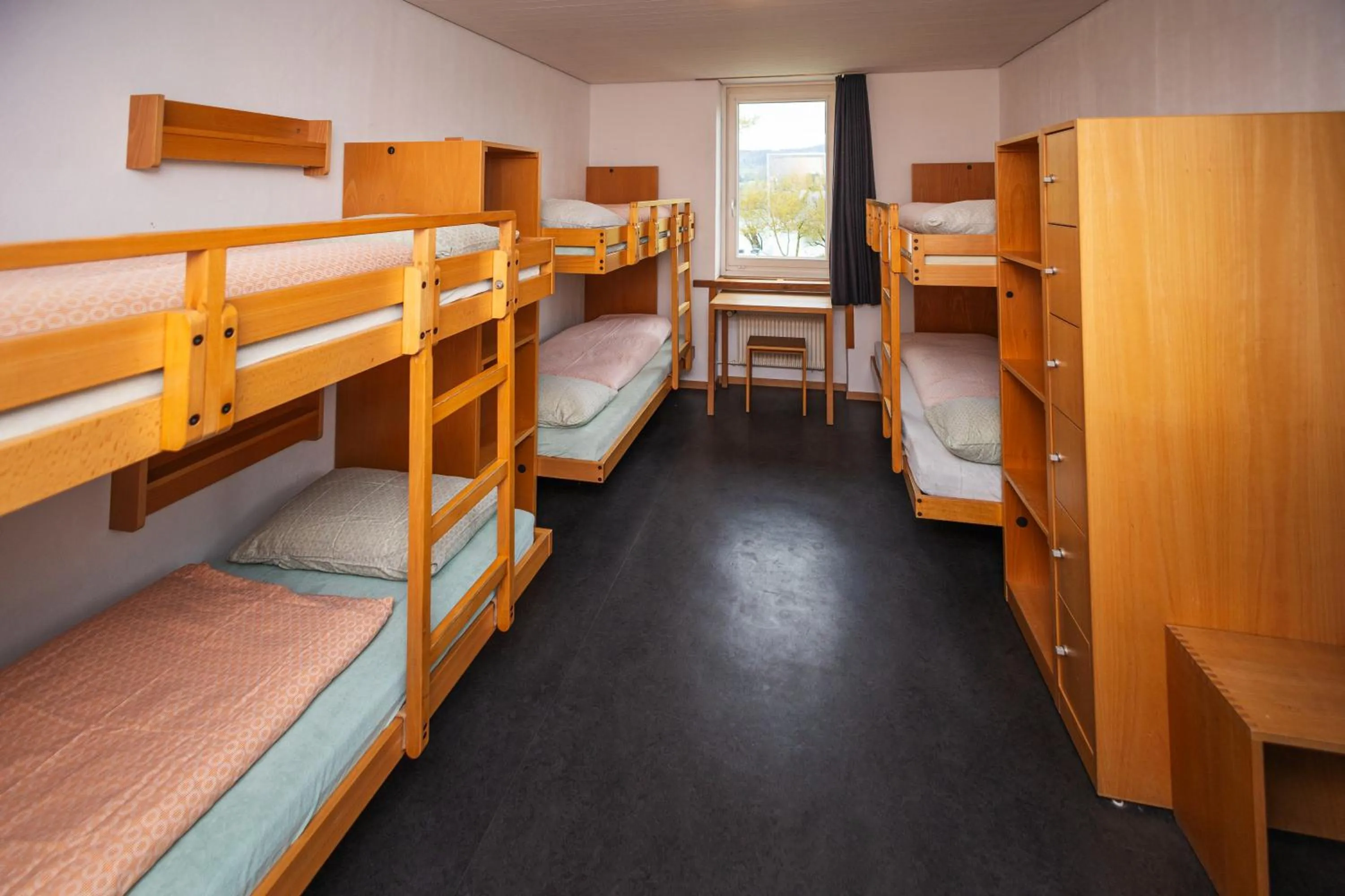 Bedroom, Bed in Stein am Rhein Youth Hostel