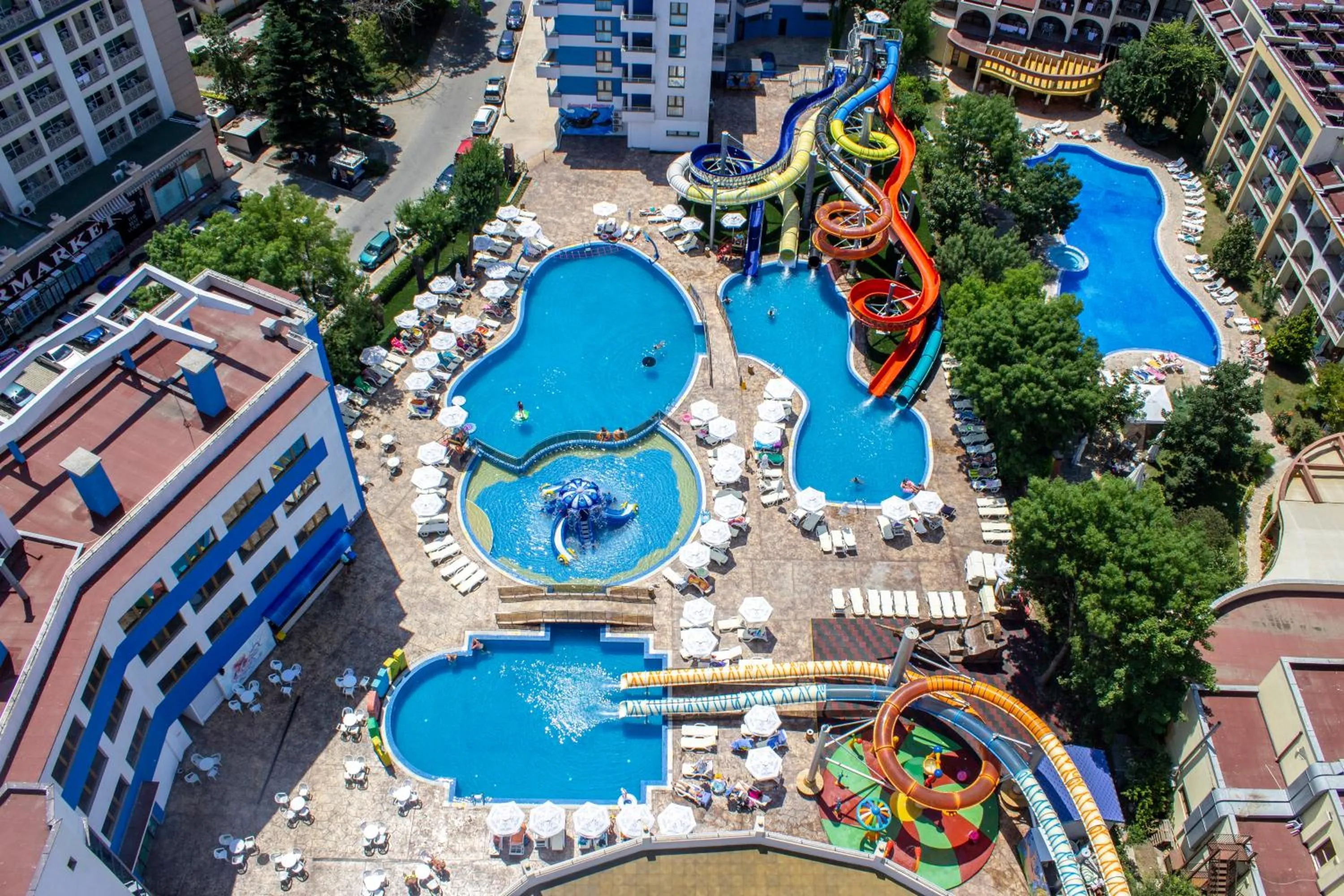 Swimming pool in Kuban Resort & Aquapark - All Inclusive