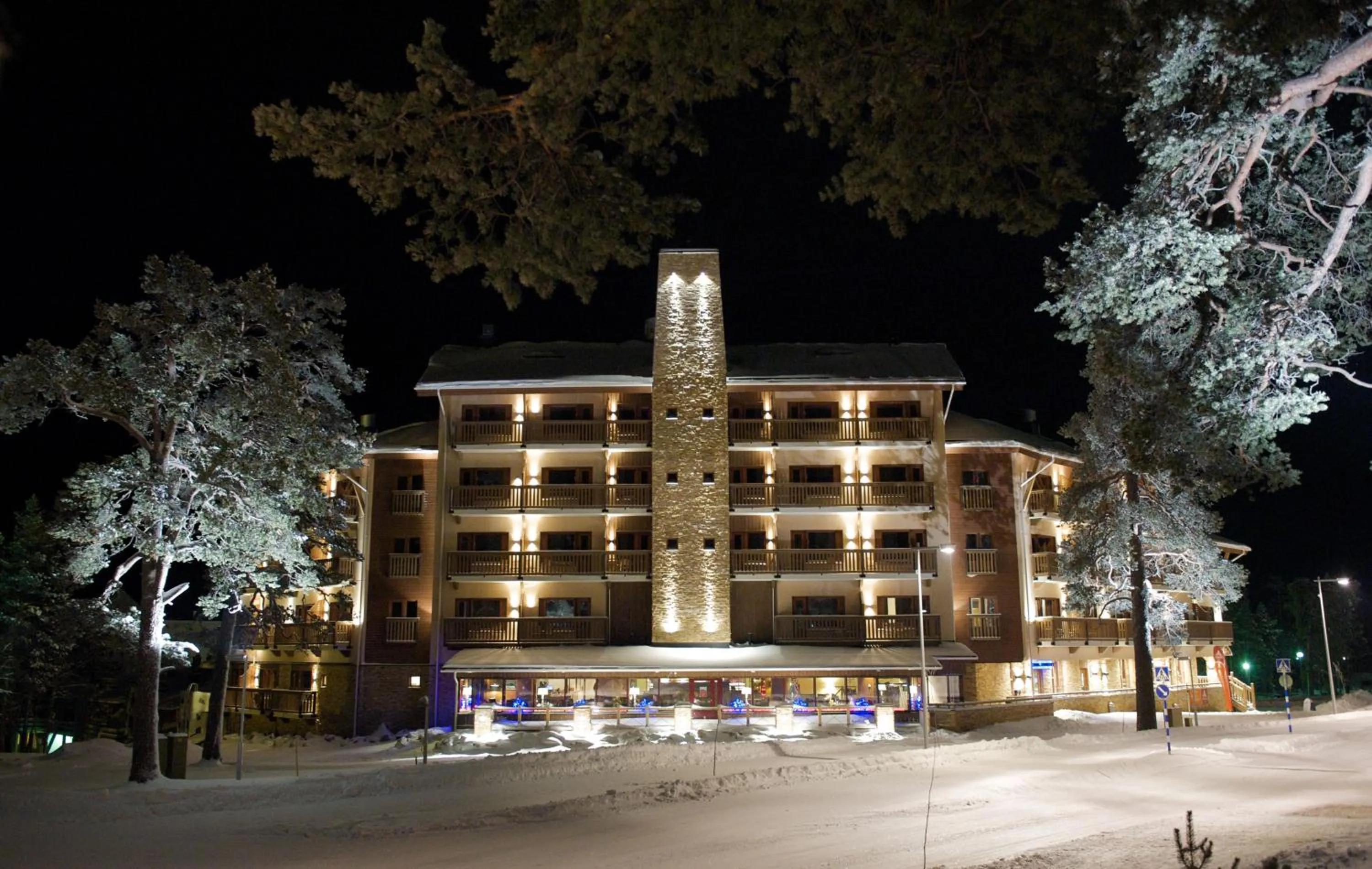 Facade/entrance in Santa's Hotel Tunturi