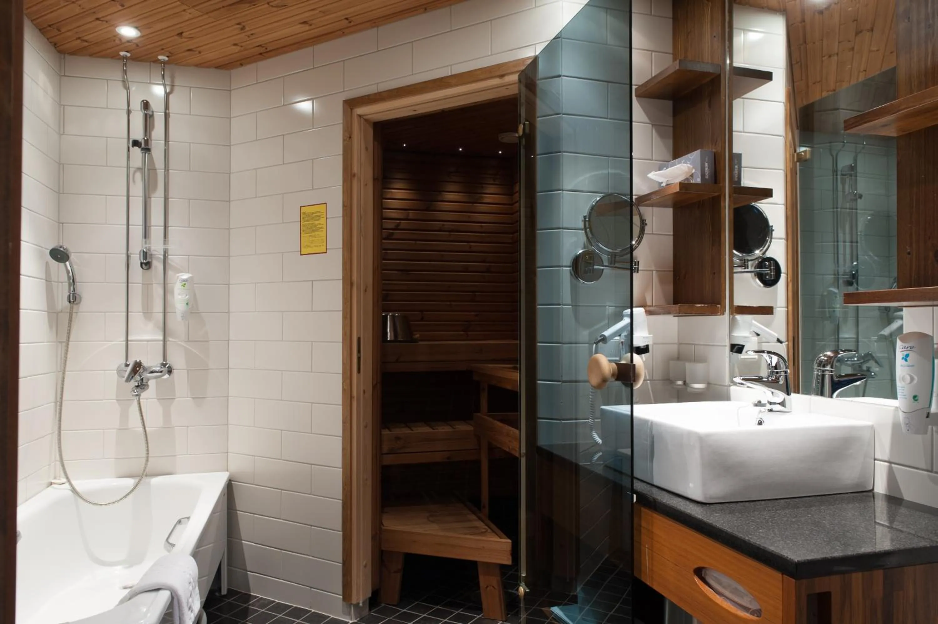 Bathroom in Santa's Hotel Tunturi