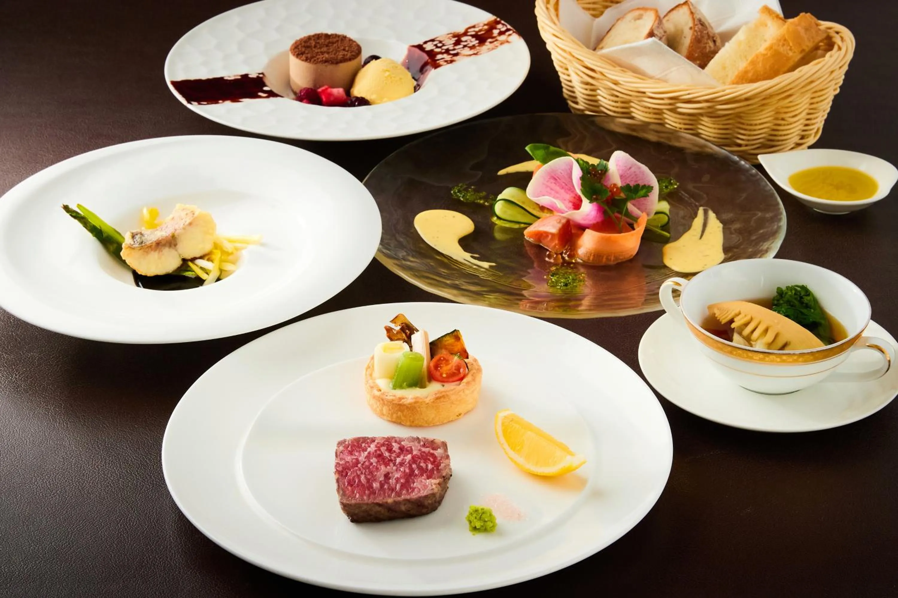 Dinner in FOURTREAT plus NASUKOGEN