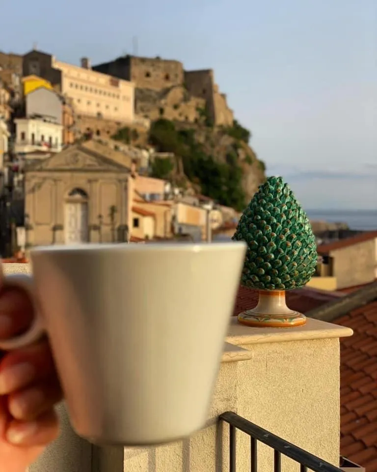 Romeo e Giulietta Scilla